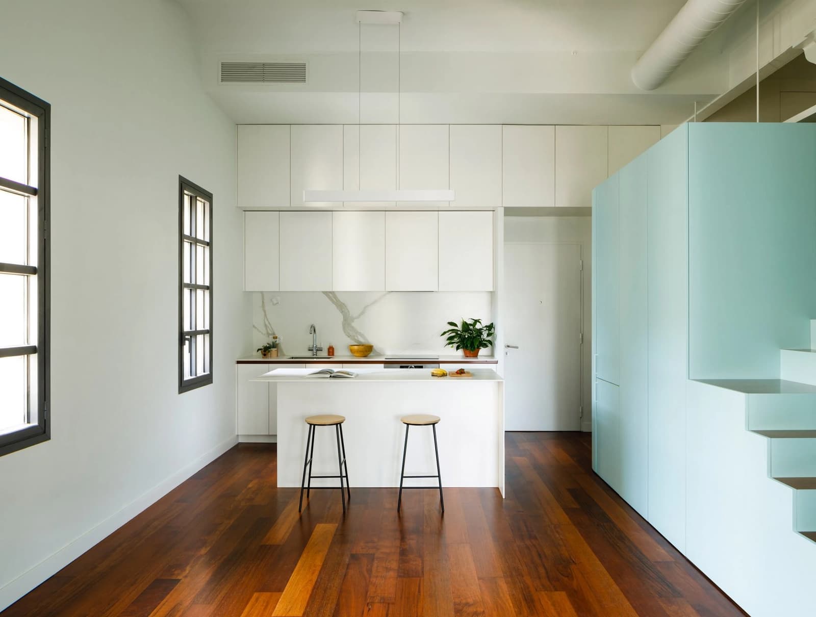 Space Contemporary Design Loft with Large Terrace in Poblenou - 1