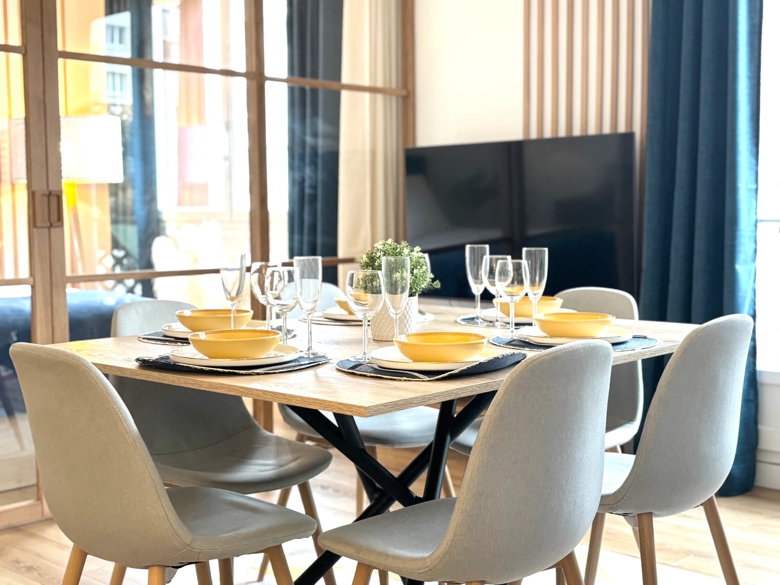 Espace Appartement moderne et clair avec son balcon privé - 1