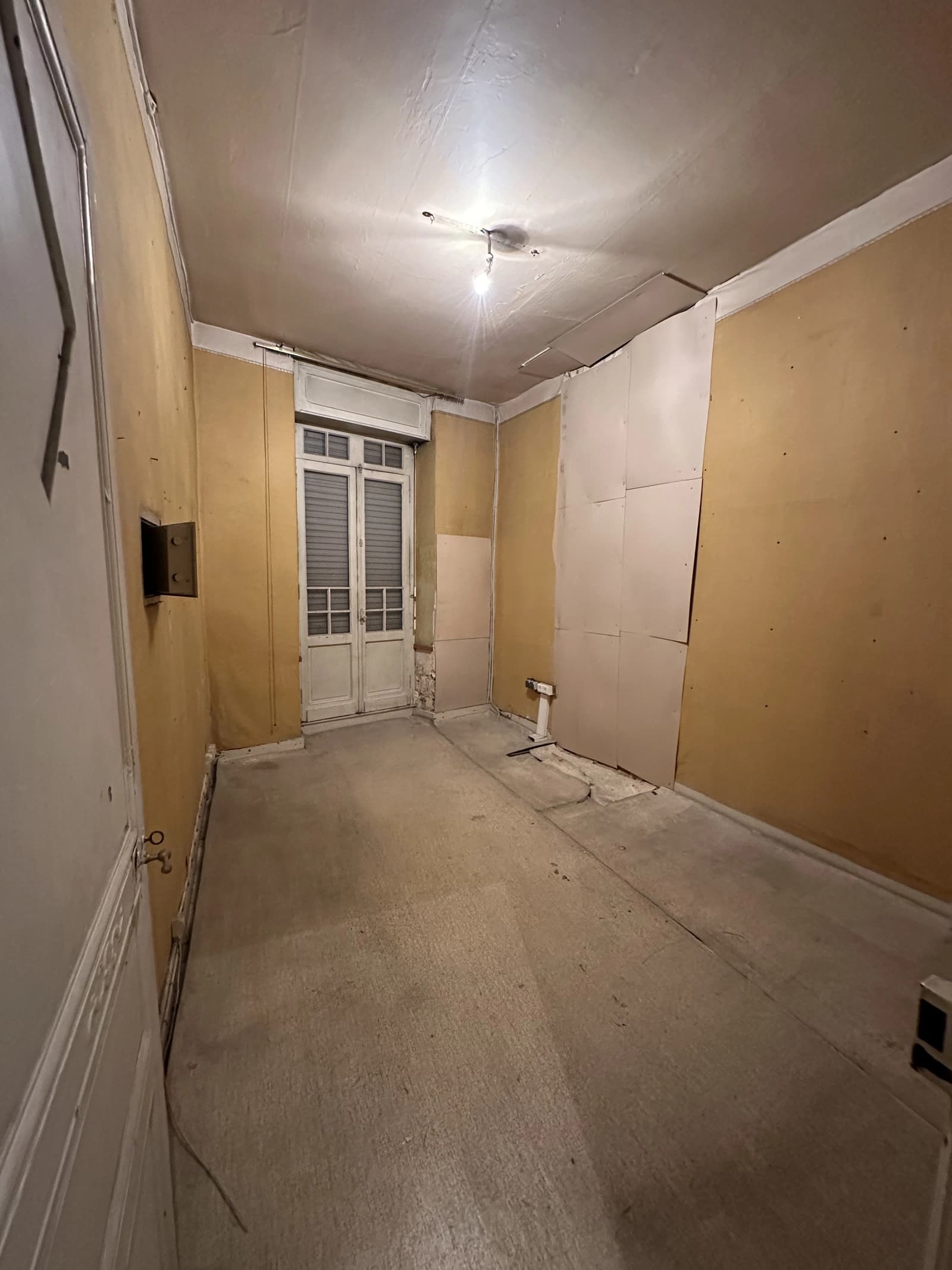 Espace Espace brut en plein coeur de Bordeaux Saint Michel - 4