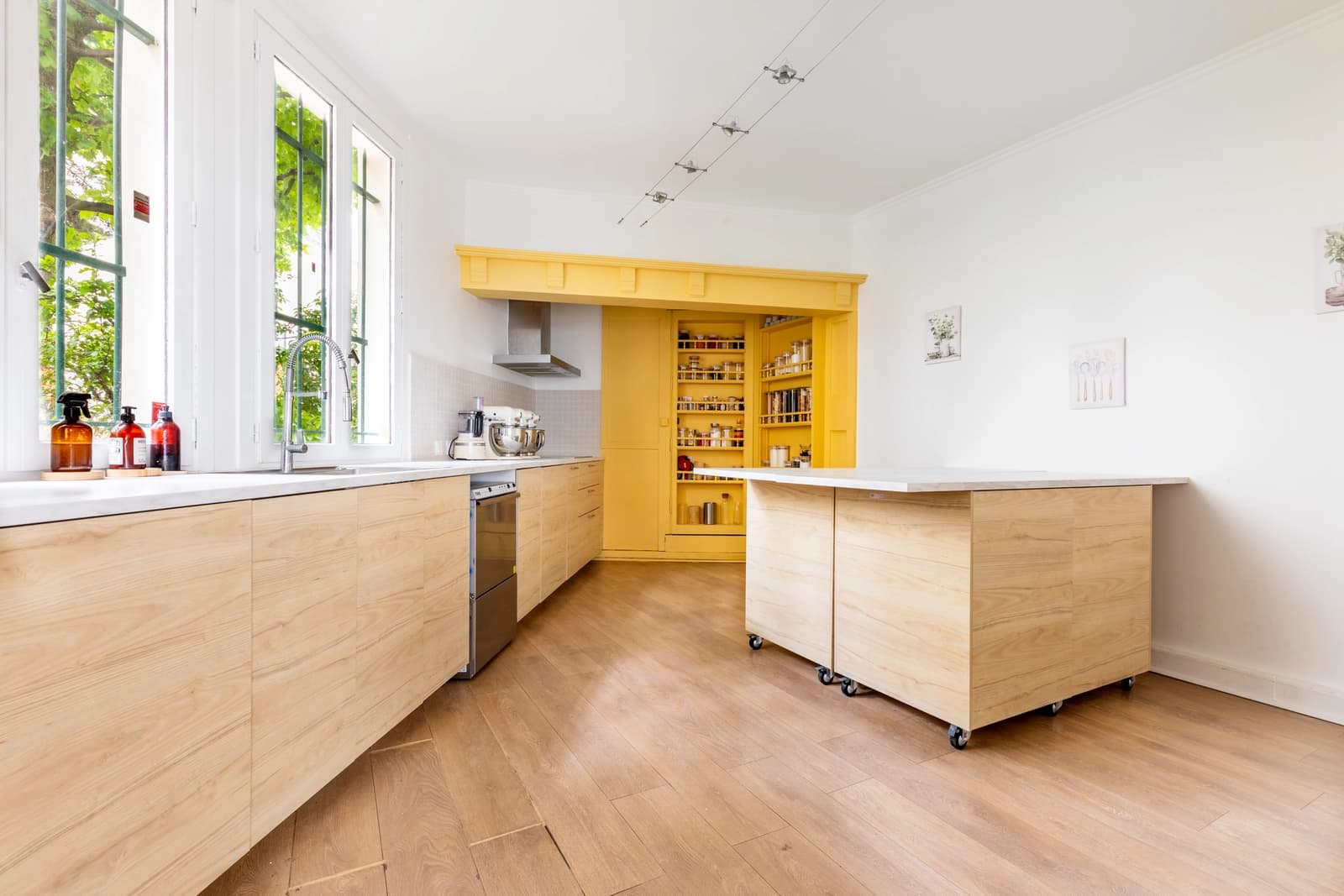 Space Bright and equipped kitchen studio – Paris 14th arrondissement - 0