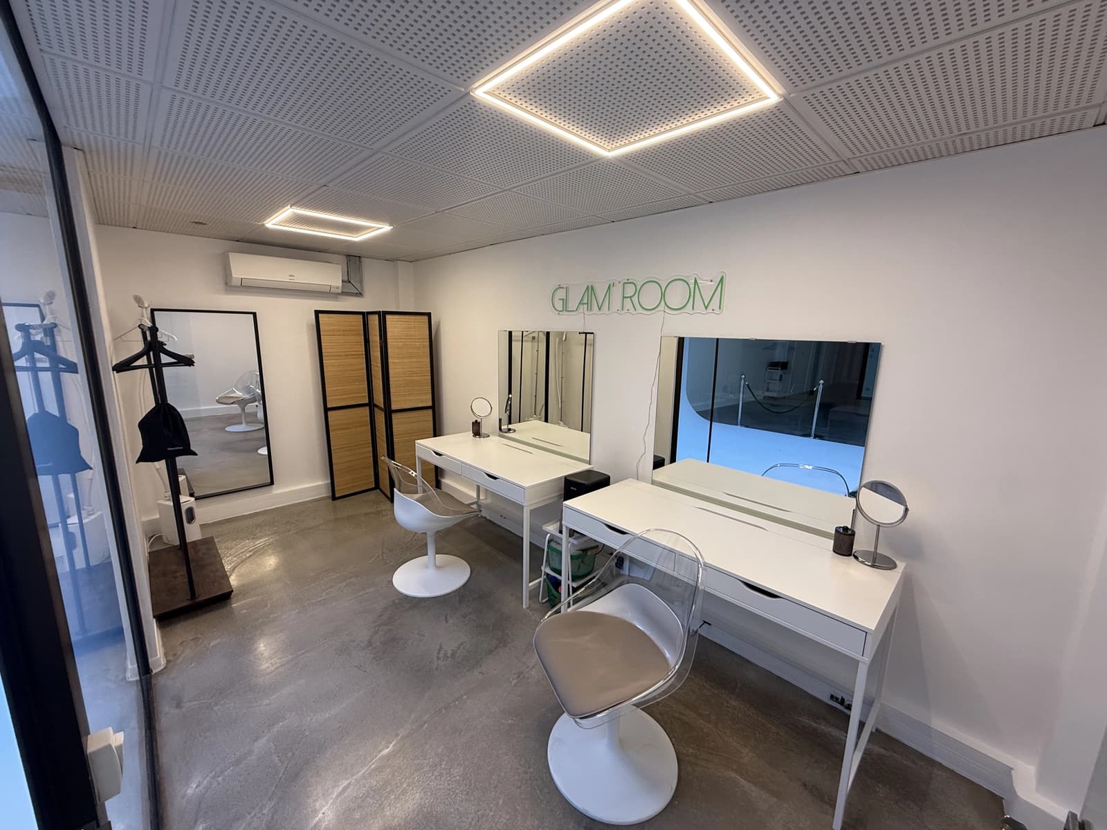 Space Photo/Video shooting studio - 3