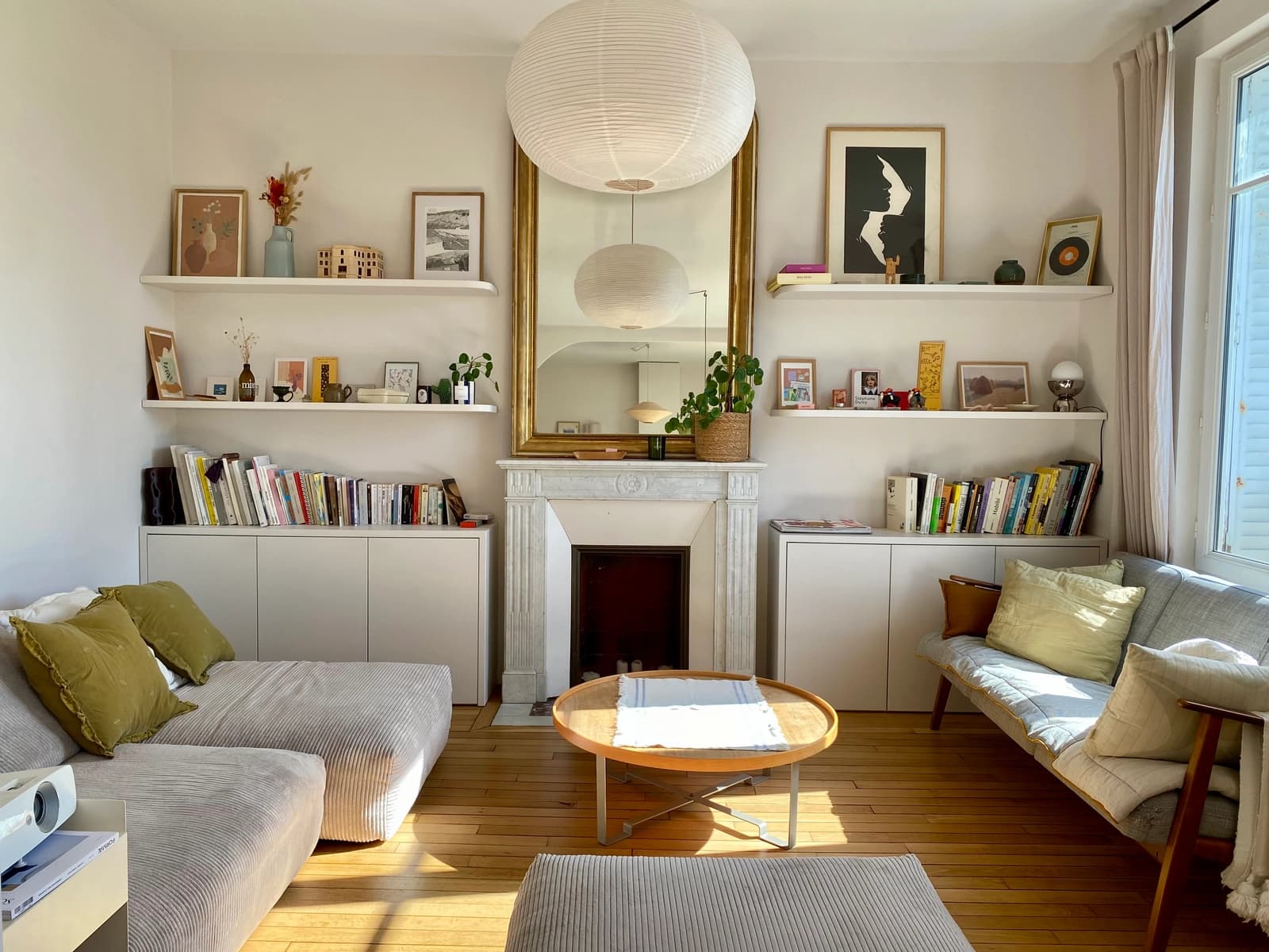 Space Designer 85 m² apartment bathed in light in Saint-Ouen - 2