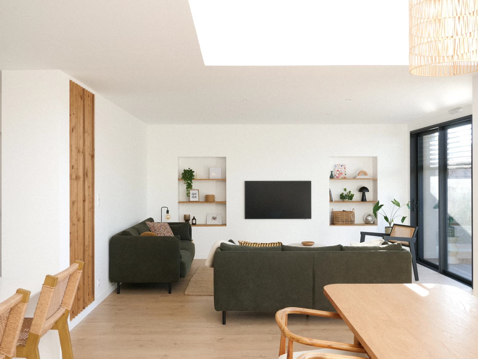 Espace Maison contemporaine épurée et lumineuse – idéale pour shootings, tournages et événements intimistes - 0