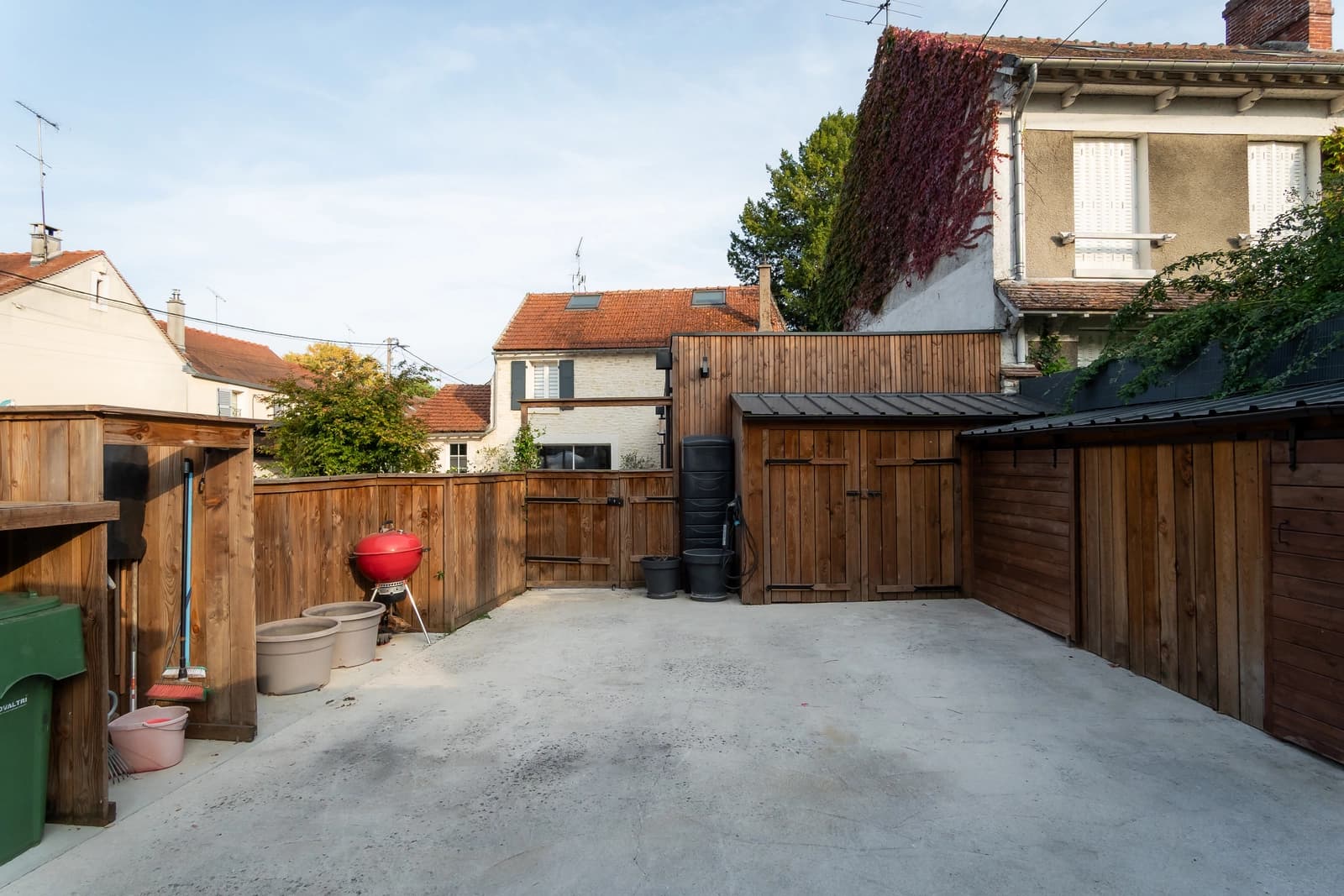Espace Maison Île-de-France : Piscine, Jardin Luxe pour cinéma et shooting - 4