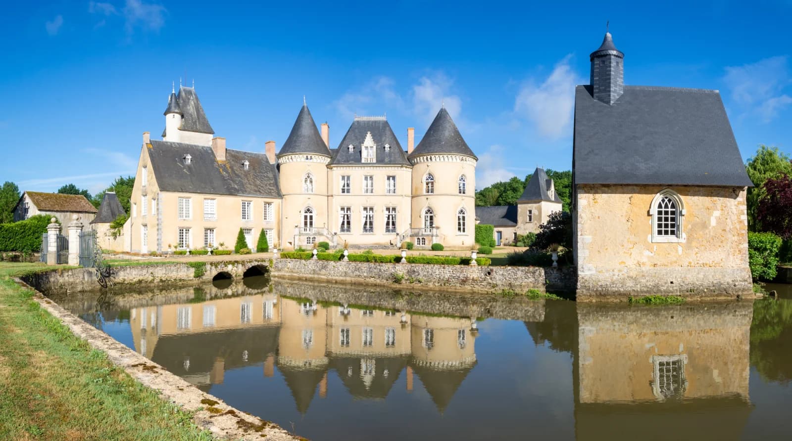 Château de charme au cœur de la Sarthe