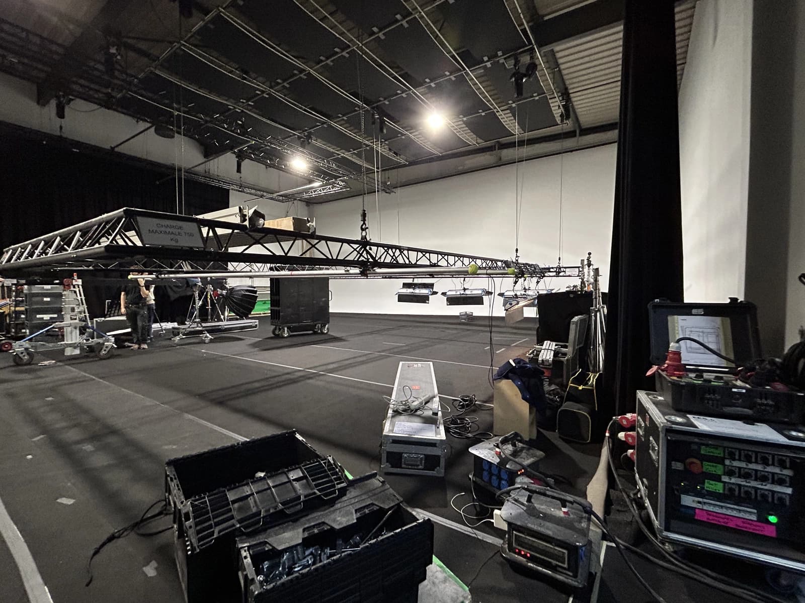 Espace Grand Studio Photo Video 350m2 Paris - 3