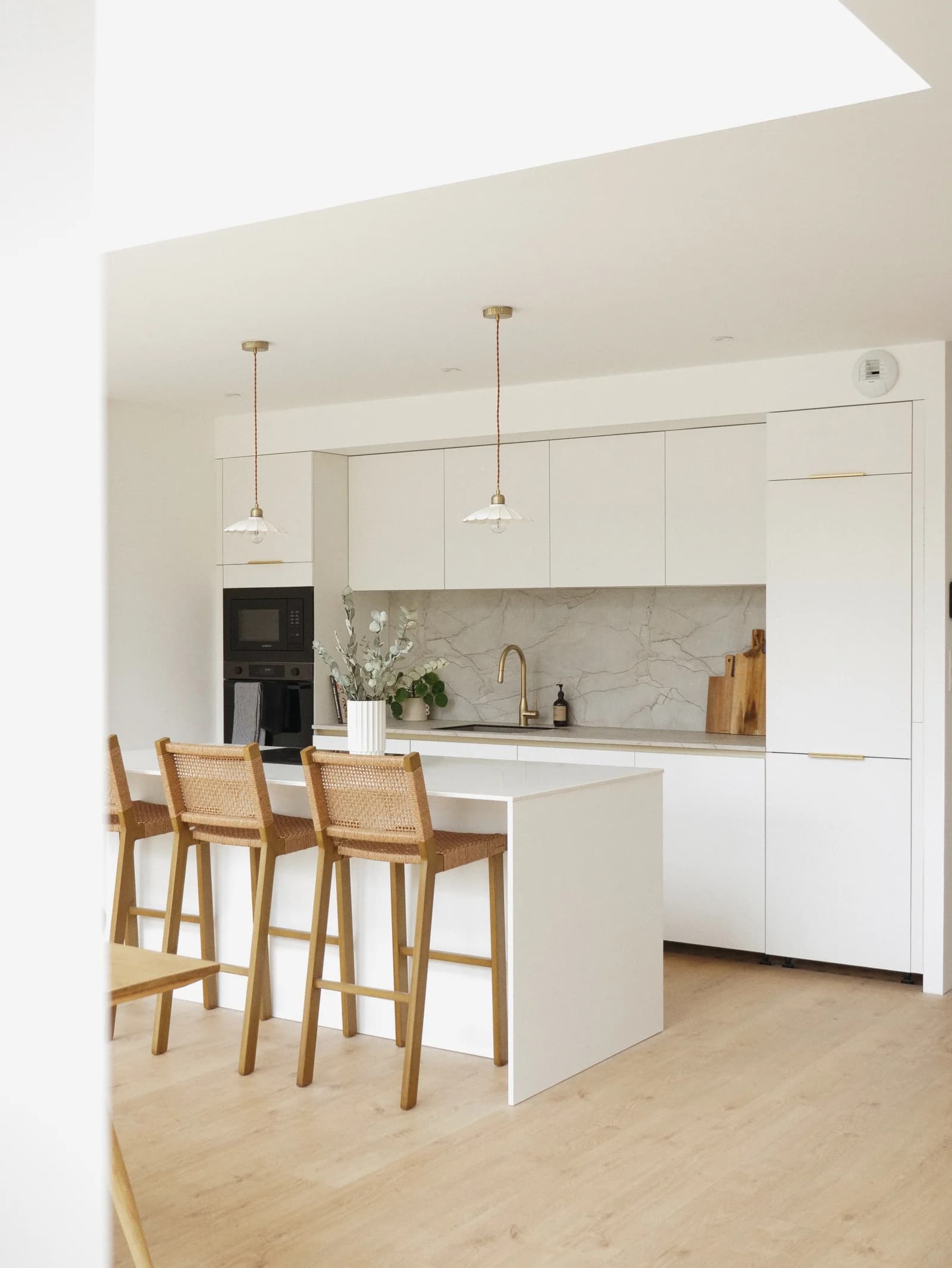 Espace Maison contemporaine épurée et lumineuse – idéale pour shootings, tournages et événements intimistes - 1