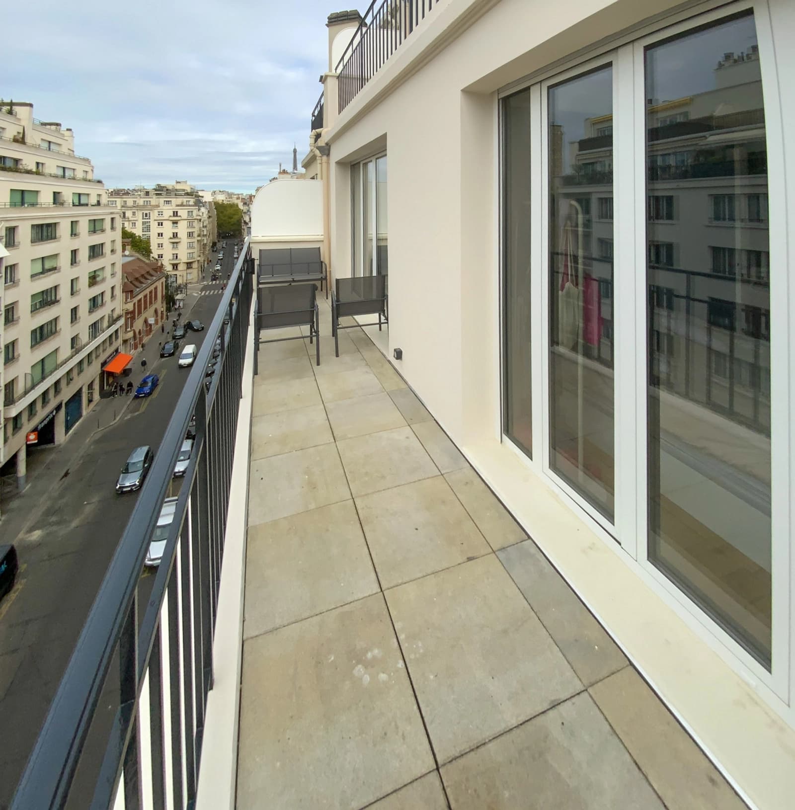 Espace Appartement refait à neuf - 55m² double terrasse. - 4