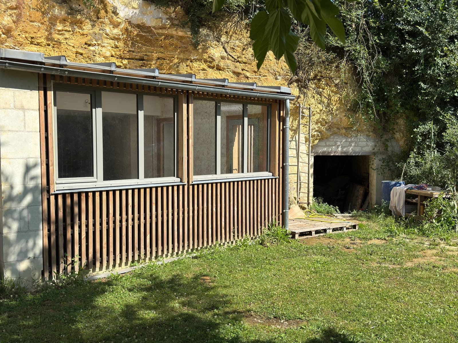 Espace Espace troglodyte original - 3