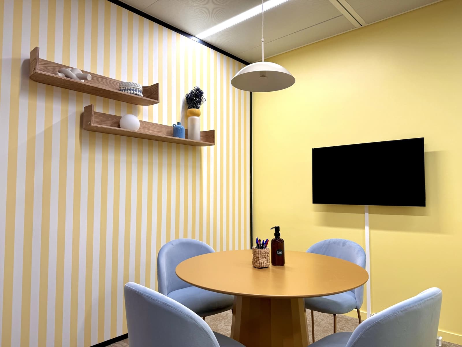 Space The Fizzy Room of Val-de-Fontenay - 0