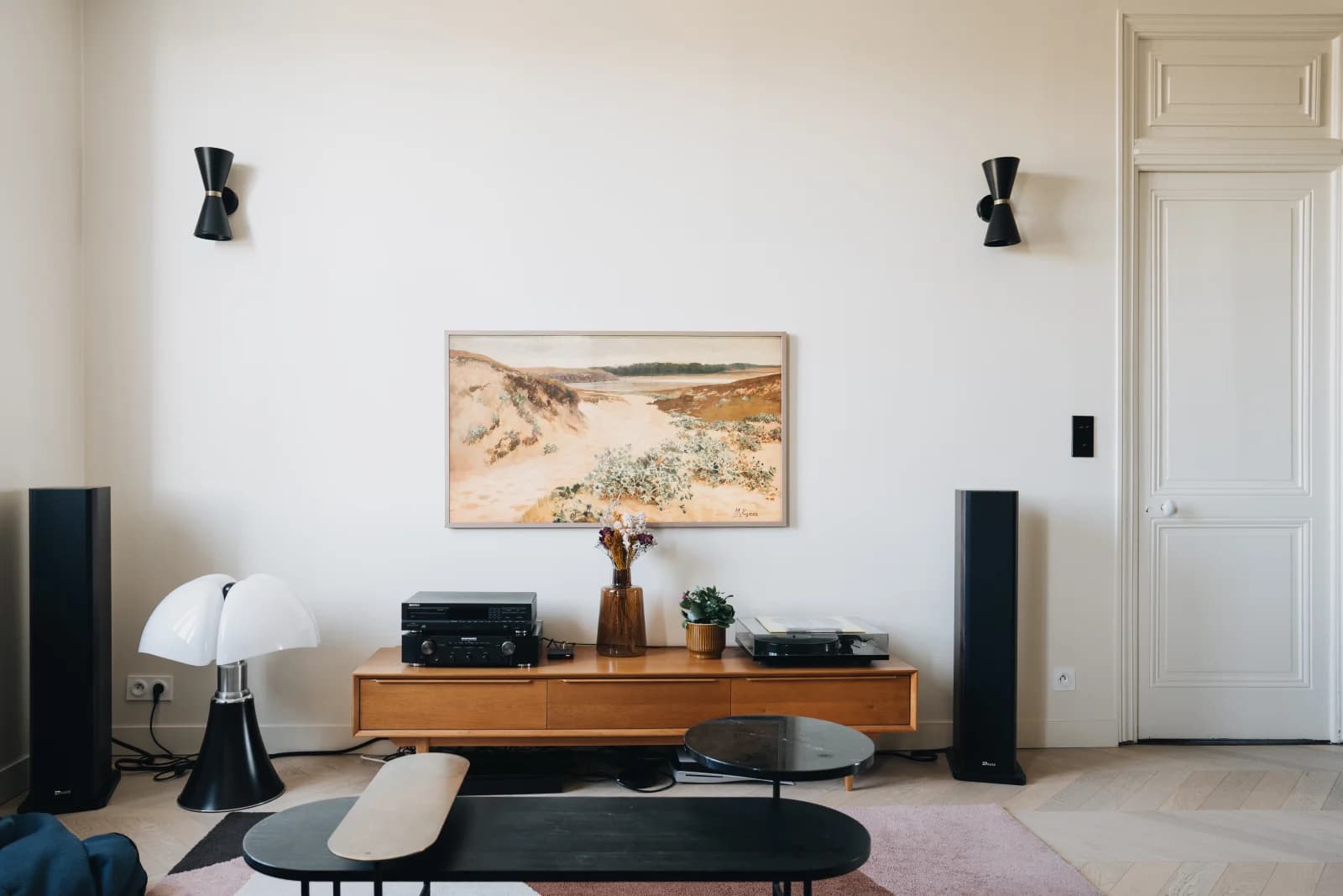 Espace Lieu de charme avec mobilier design / vintage et lumière naturelle - 1