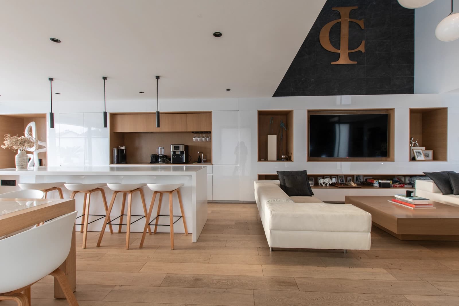 Espace Villa d'architecte avec piscine - 3