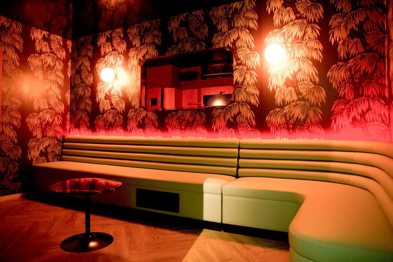 Espace Bar à cocktails et salles privées premium de karaoké - 1