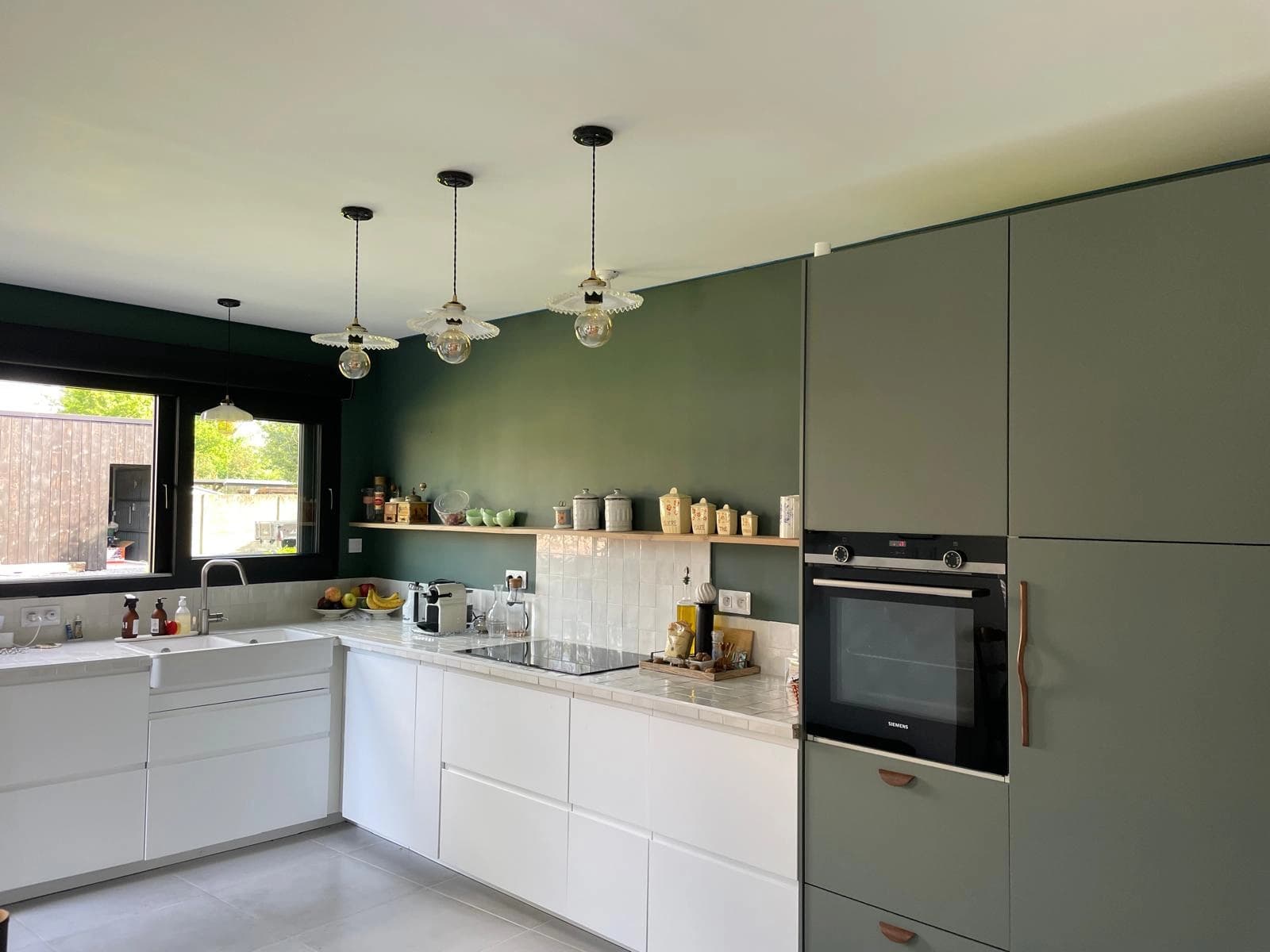 Space Northern red-brick family house with burnt timber - 1