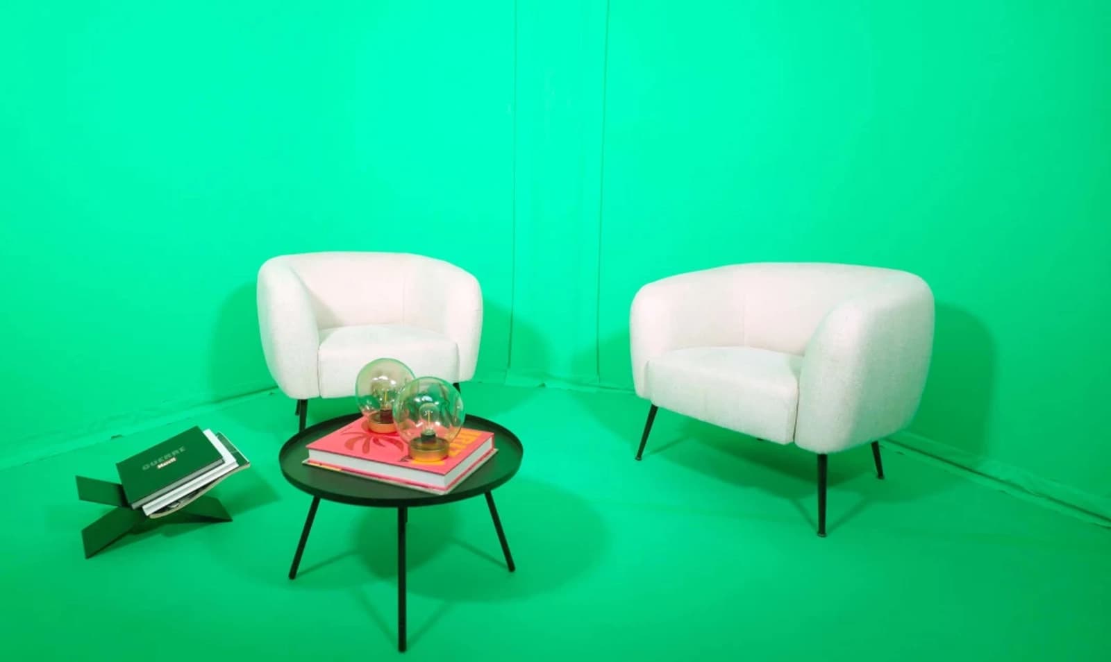 Space Green screen shooting in Paris 7th - 2
