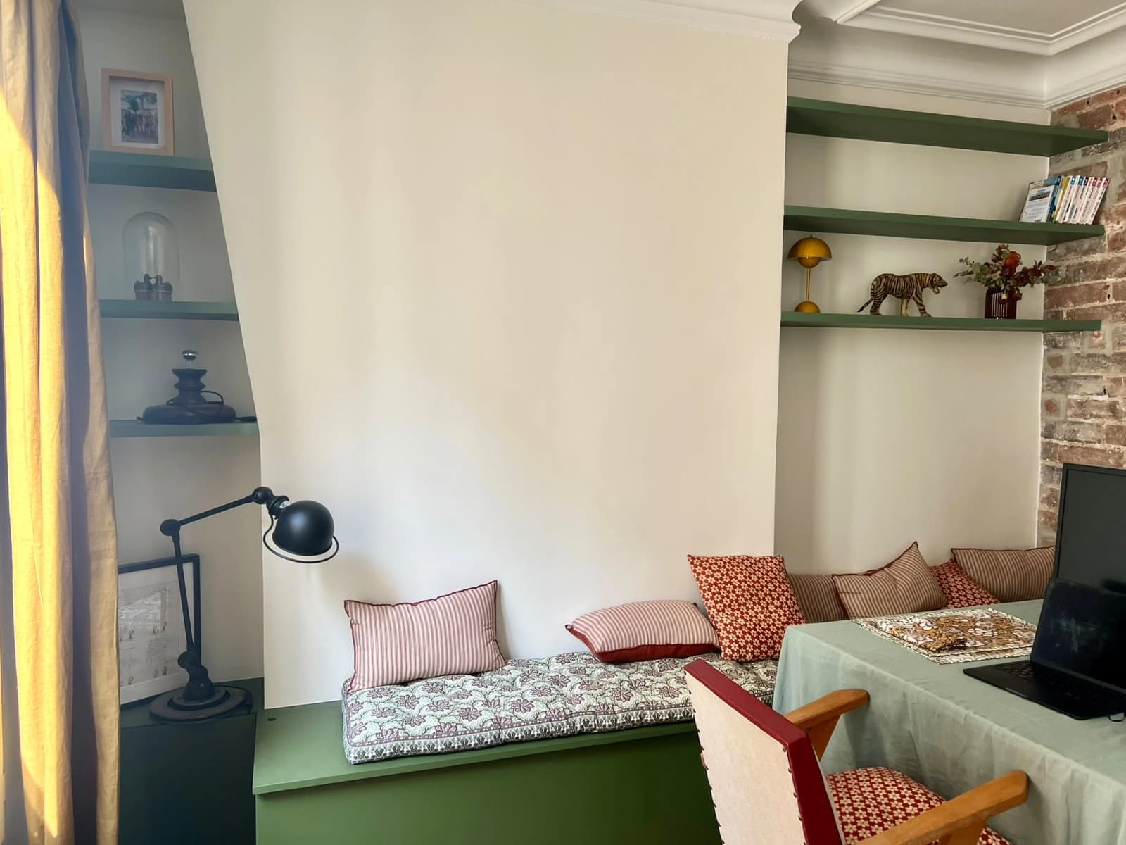 Space Haussmannian & Renovated Design Apartment - Paris 18th - 2