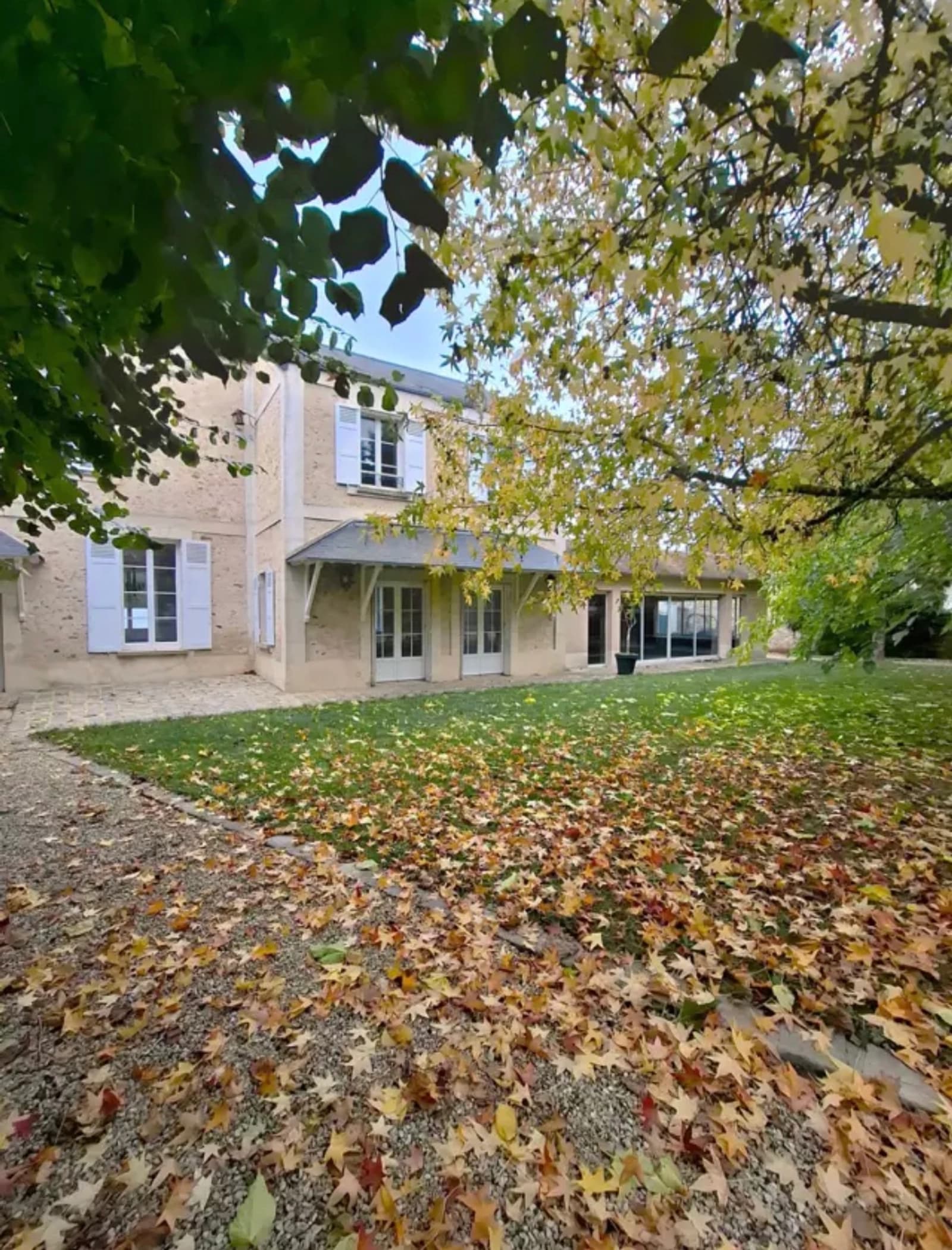 Space Characterful house with multiple ambiences and indoor pool – near Paris - 2