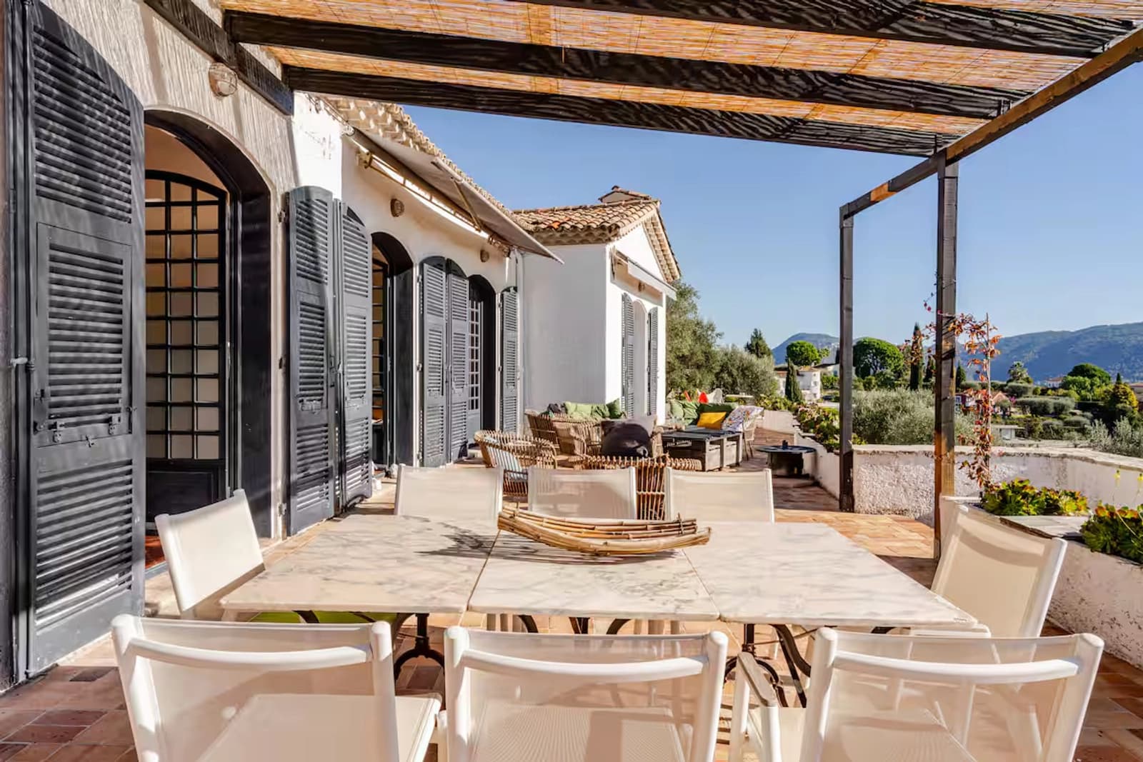 Space Family Mediterranean villa with a view of the French Riviera - 2