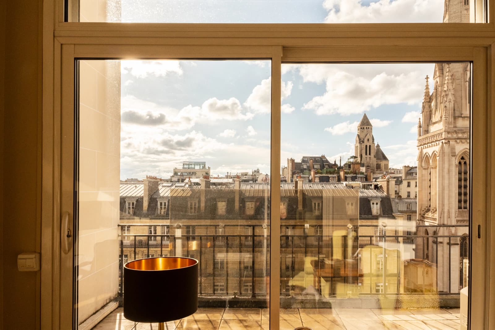 Space Stunning penthouse in Paris: view of the Eiffel Tower and 360° panorama - 4
