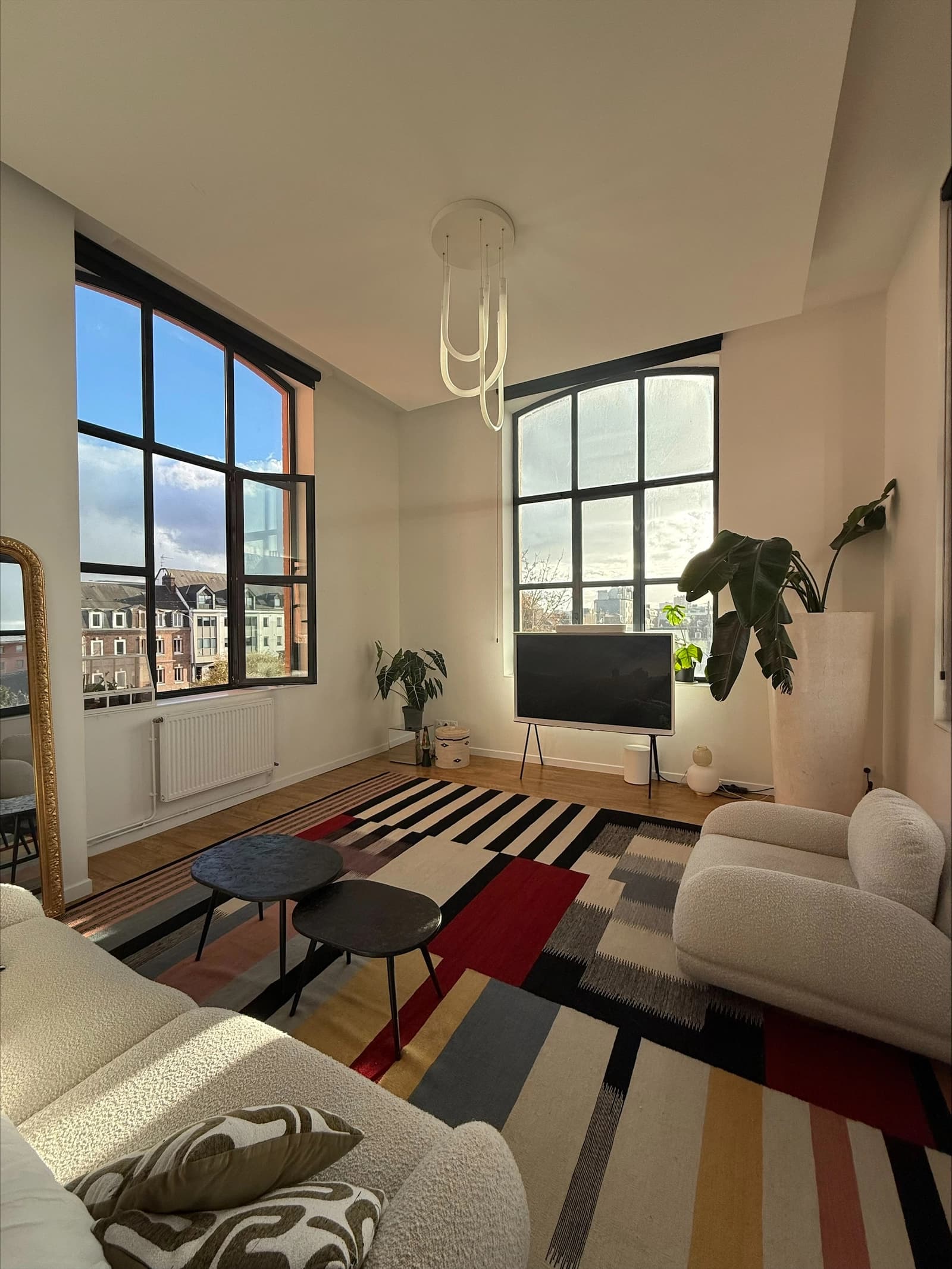 Espace Loft lumineux et modulable - 0