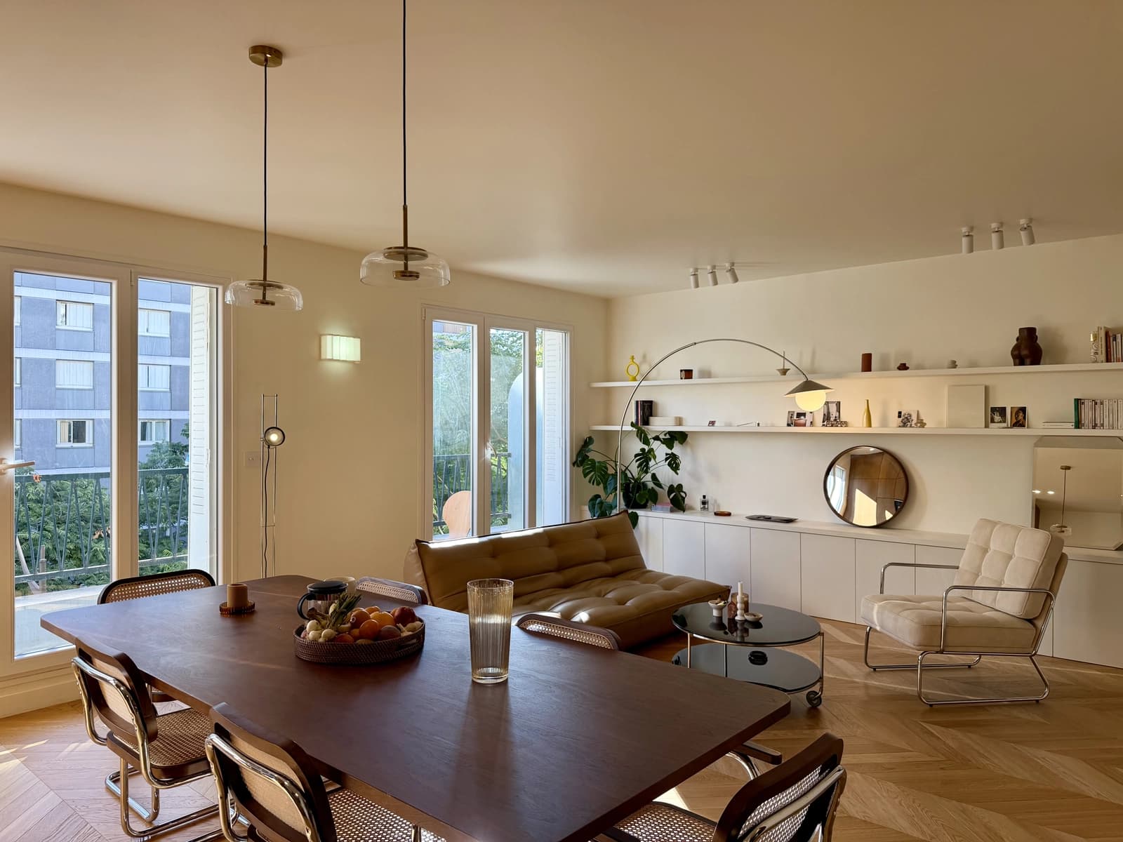 Space Contemporary apartment with mid-century influences - 2
