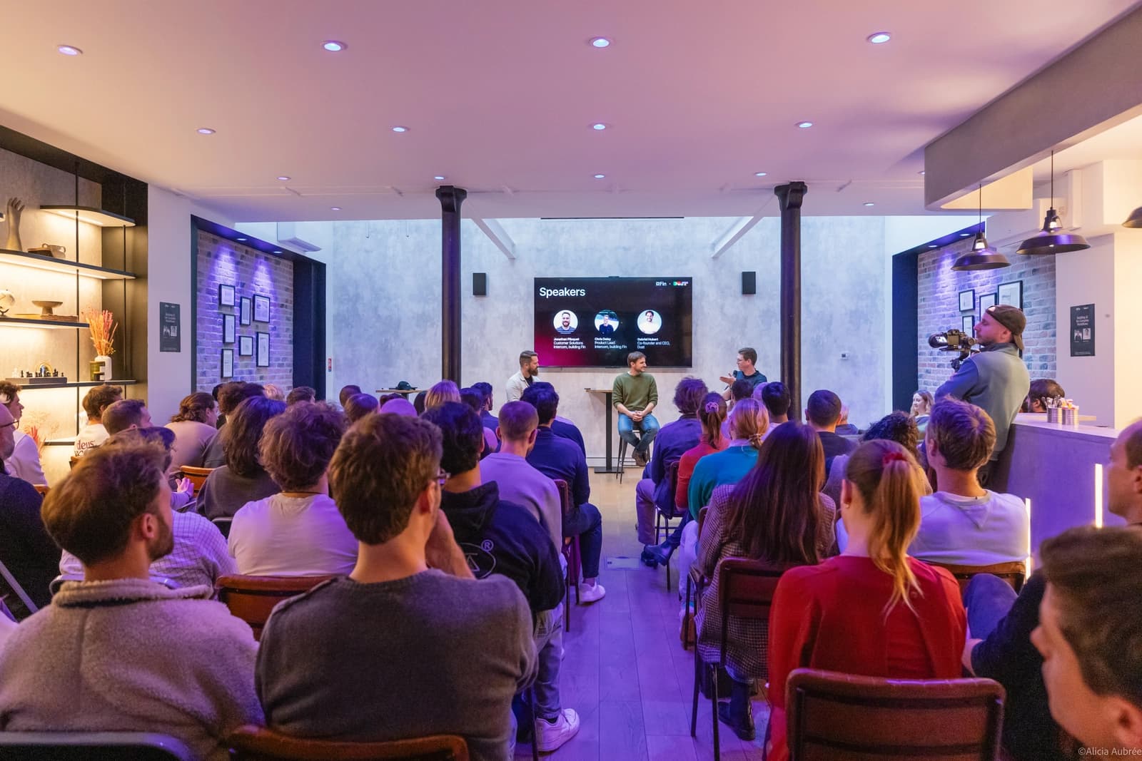 Espace Loft atypique sous verrière au cœur de Paris - 1