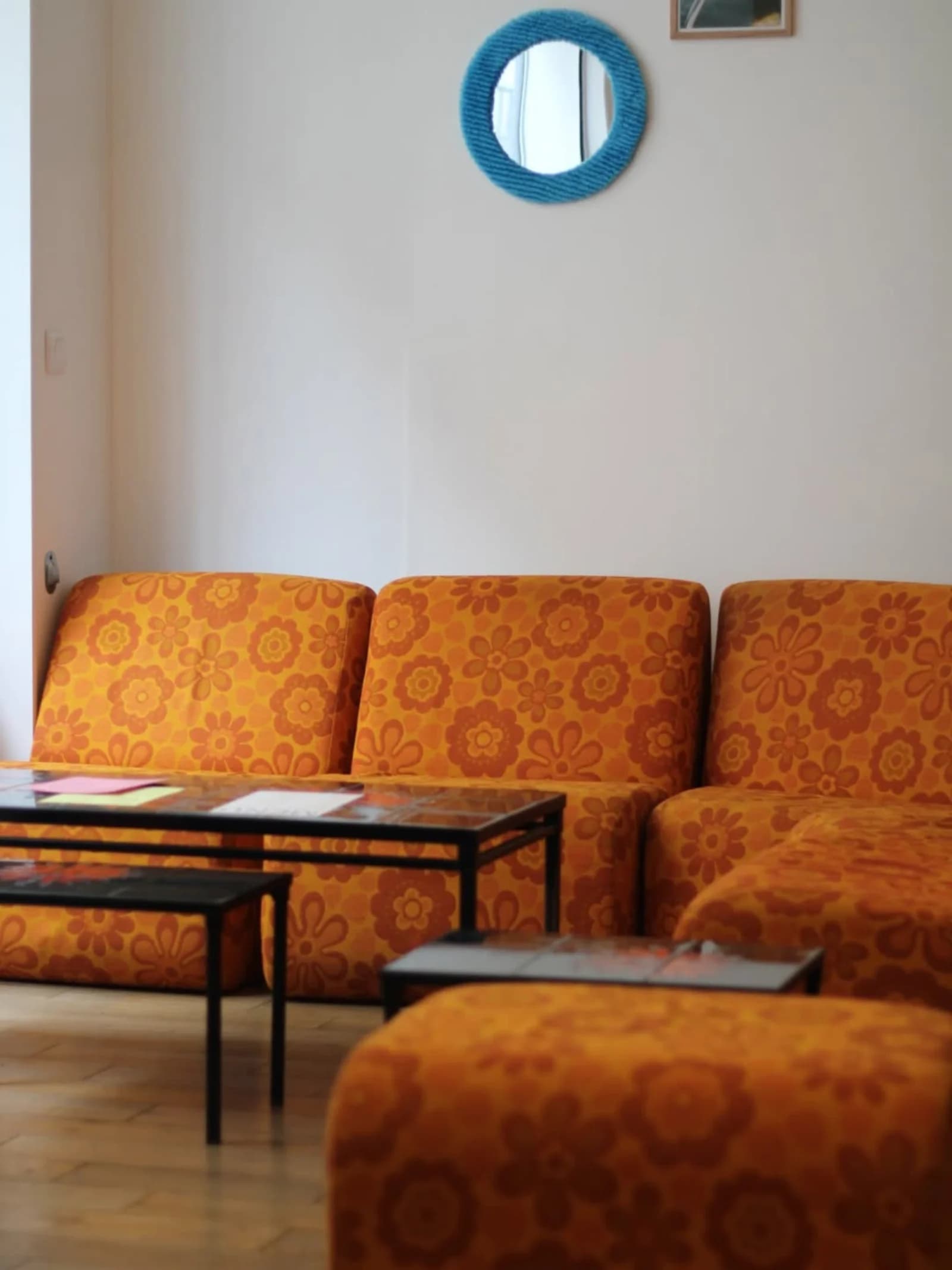 Space Arty & Vintage Coffee Shop in the Center of Paris - 2