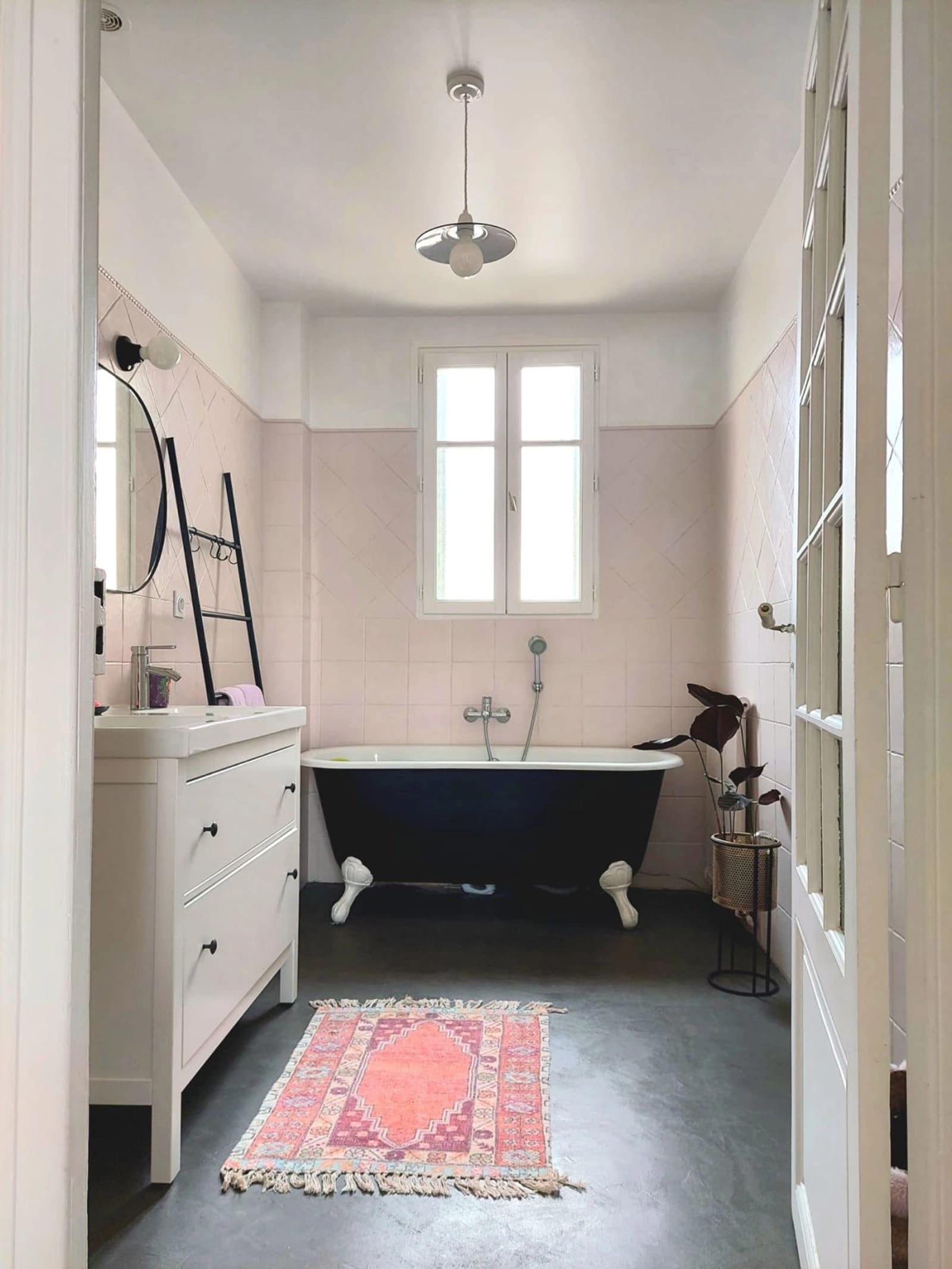 Space Renovated family home - 3