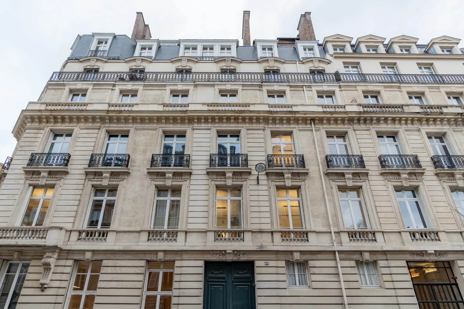 Space Haussmannian apartment near Monceau - 4