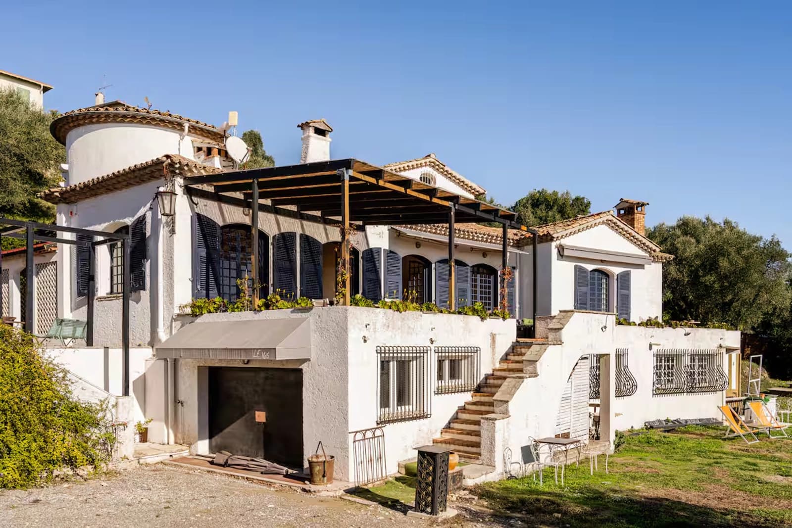 Space Family Mediterranean villa with a view of the French Riviera - 1