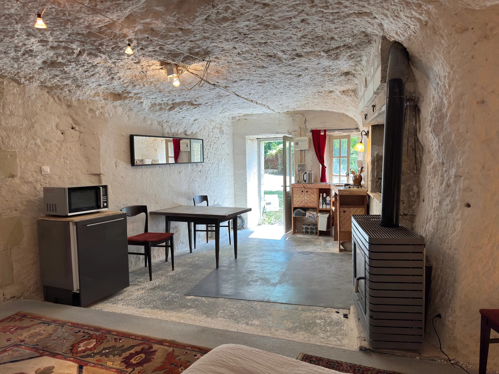 Espace Espace troglodyte original - 4