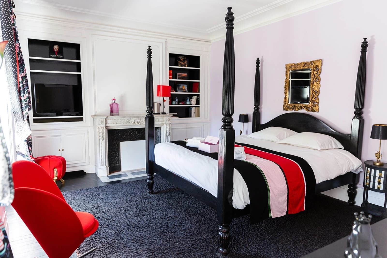 Space Elegant and Inspiring Home - 2