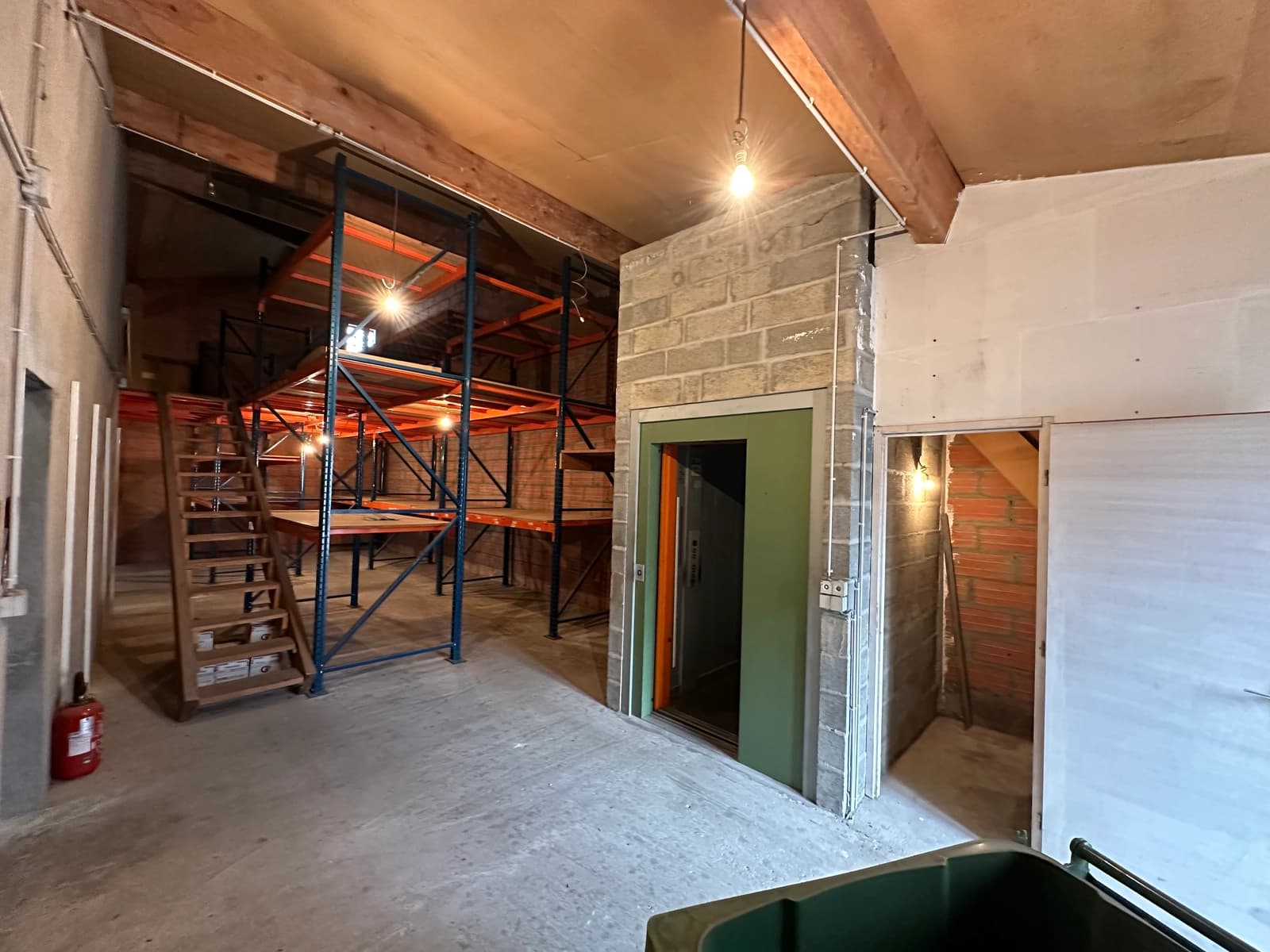 Espace Espace brut en plein coeur de Bordeaux Saint Michel - 0