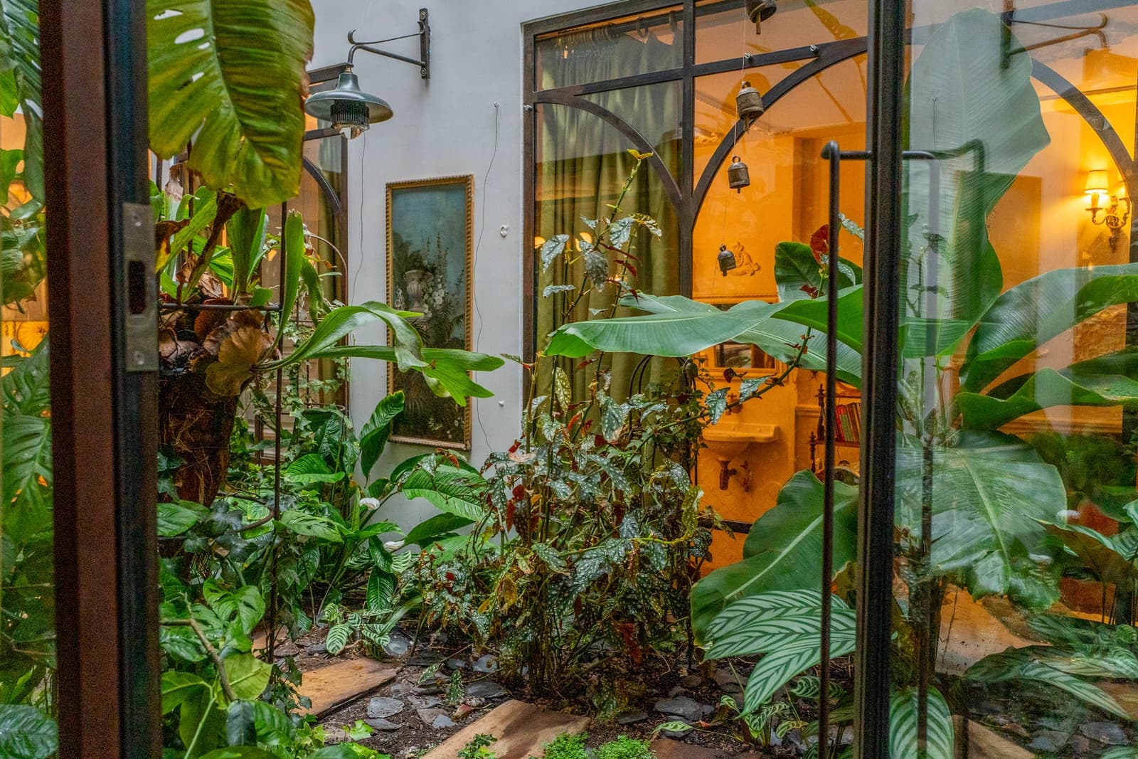 Space Exceptional Tropical Loft - 4