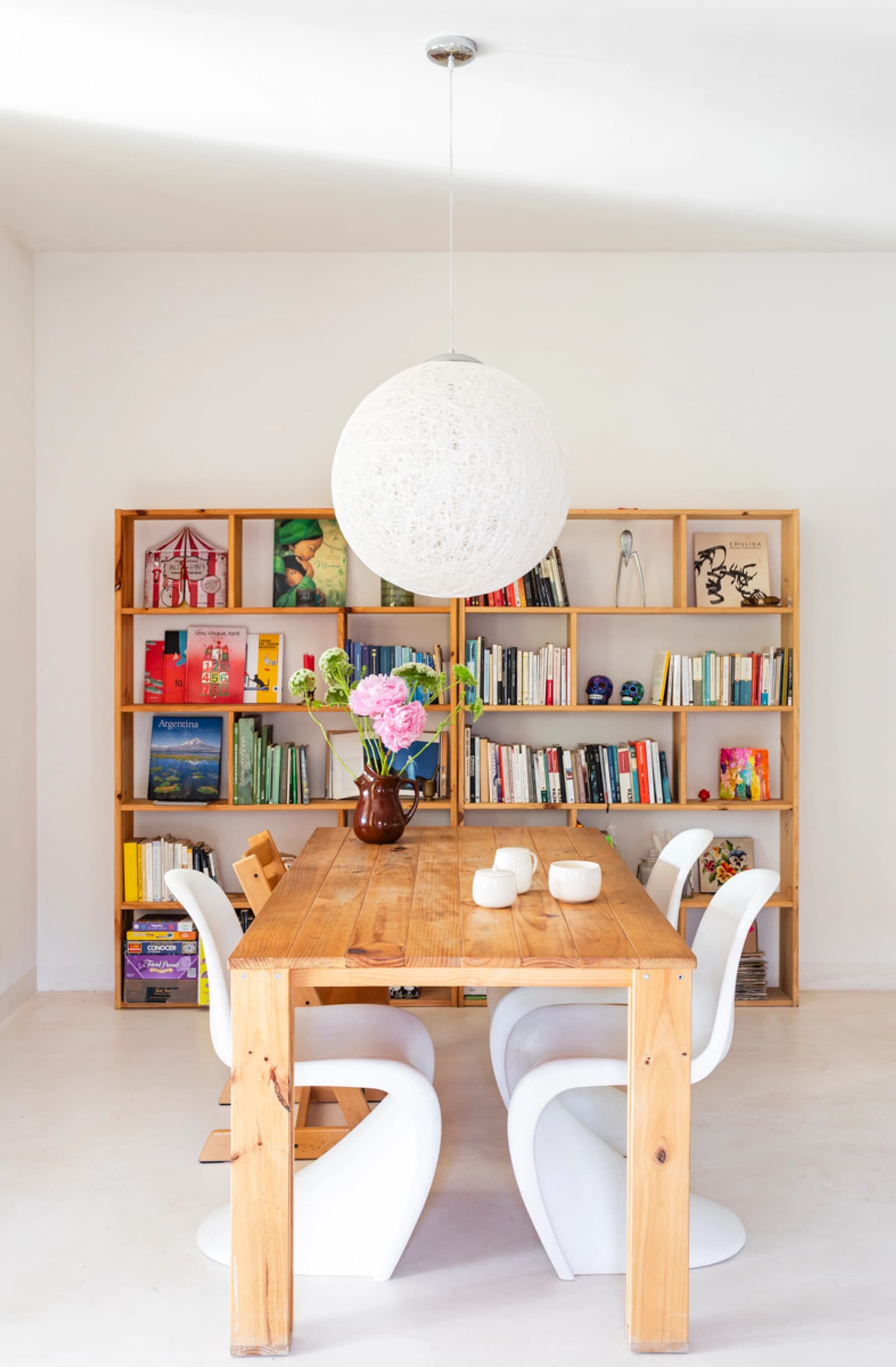 Space Modernist house in Collserola Park - 3