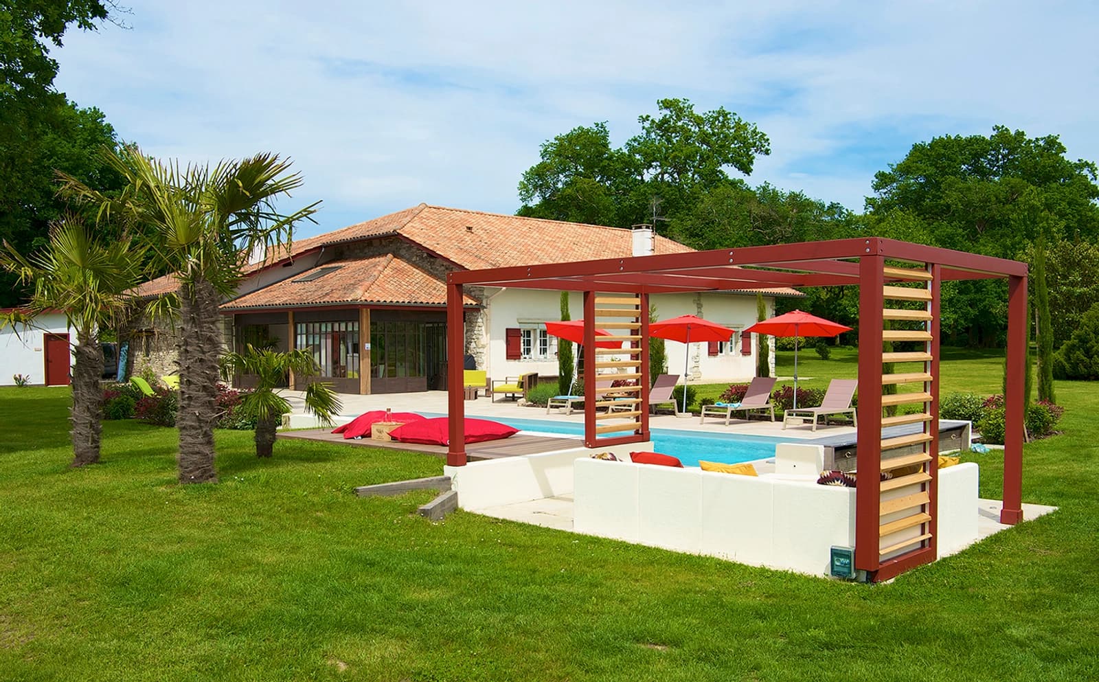 Salle de réunion dans Ferme rénovée: authenticité, lumière et grands espaces - 1