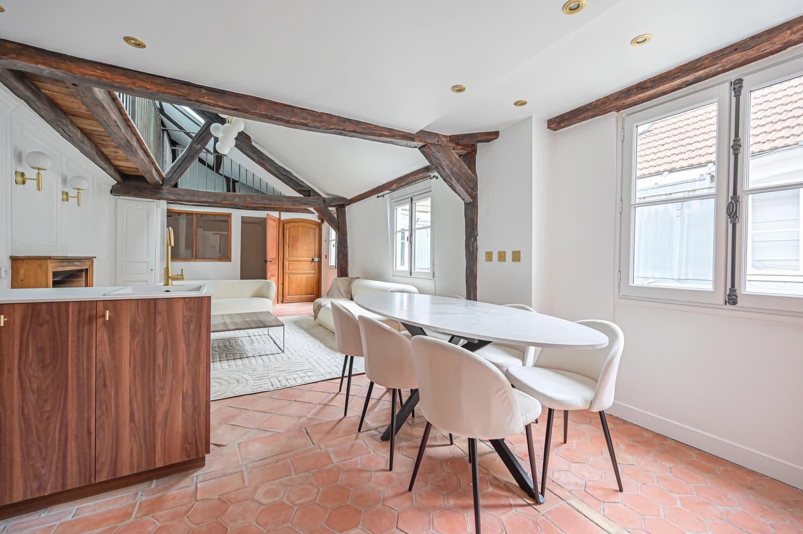 Espace Appartement lumineux 7e Paris - à moitié vide - 2