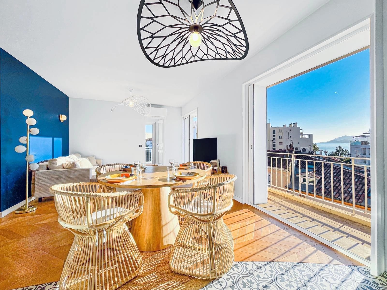 Espace Bel Appartement Moderne à Cannes, vue Mer - 0
