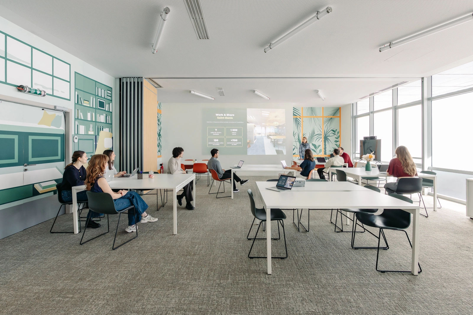 Space Inspiring and Creative Space in Saint-Denis - 1