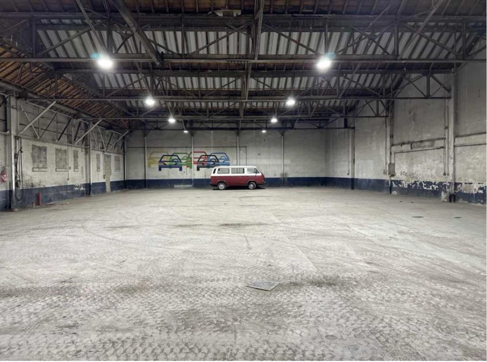 Space Warehouse 900m² 1 hour from Paris - 2