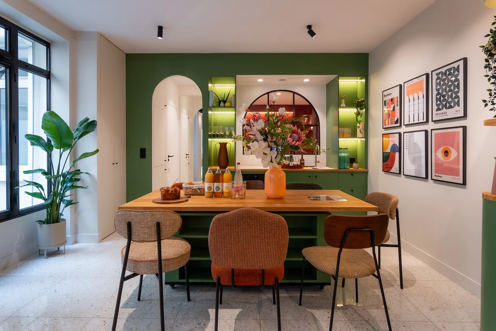 Space Maison Voltaire, character loft in an old printing house, Paris 11th arrondissement - 3