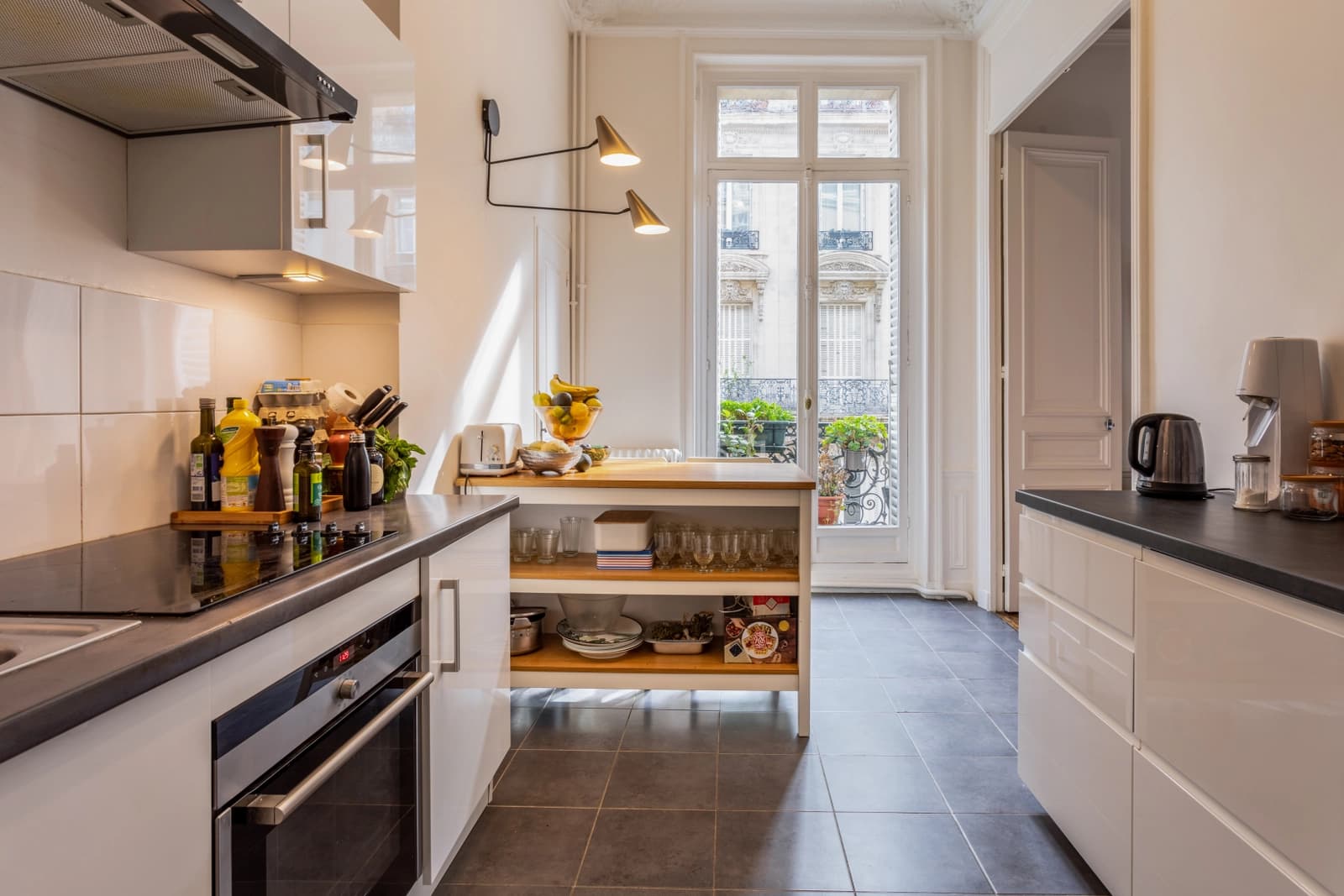 Kitchen in Espace d'exception Paris 8 - 1