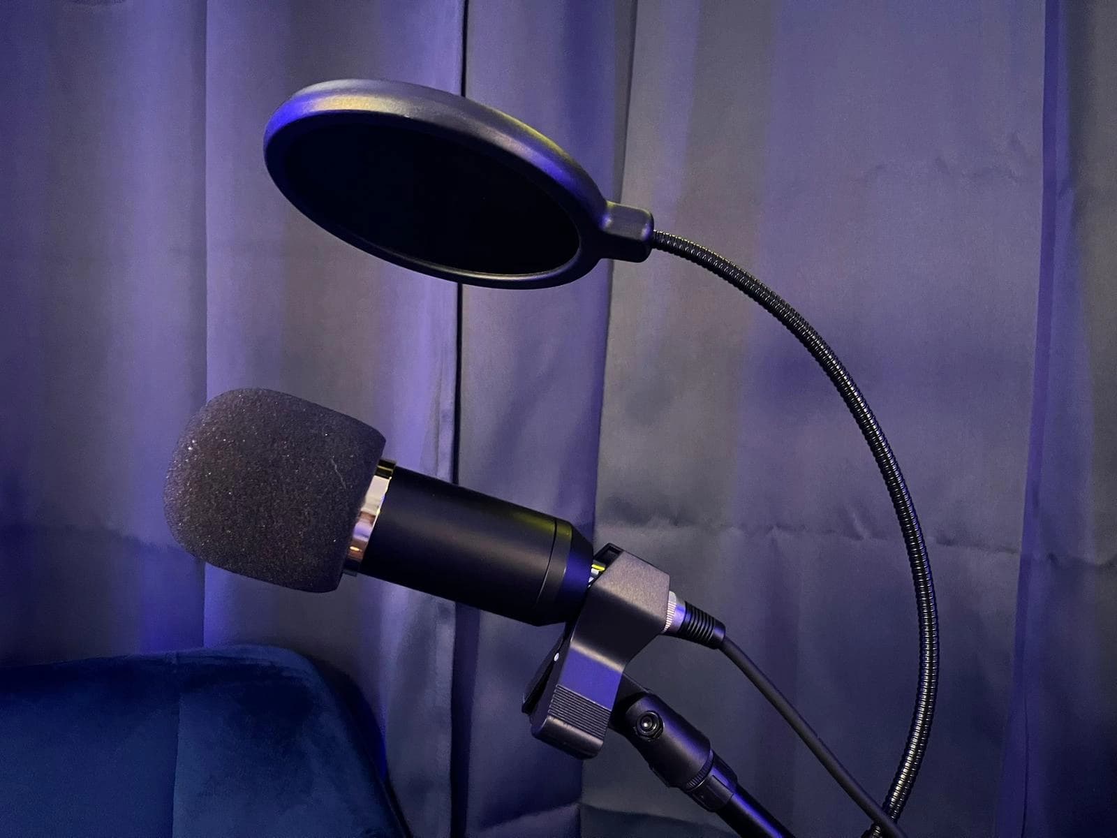 Espace Studio podcast & vidéo tout équipé à Cachan – accessible 24h/24 - 4