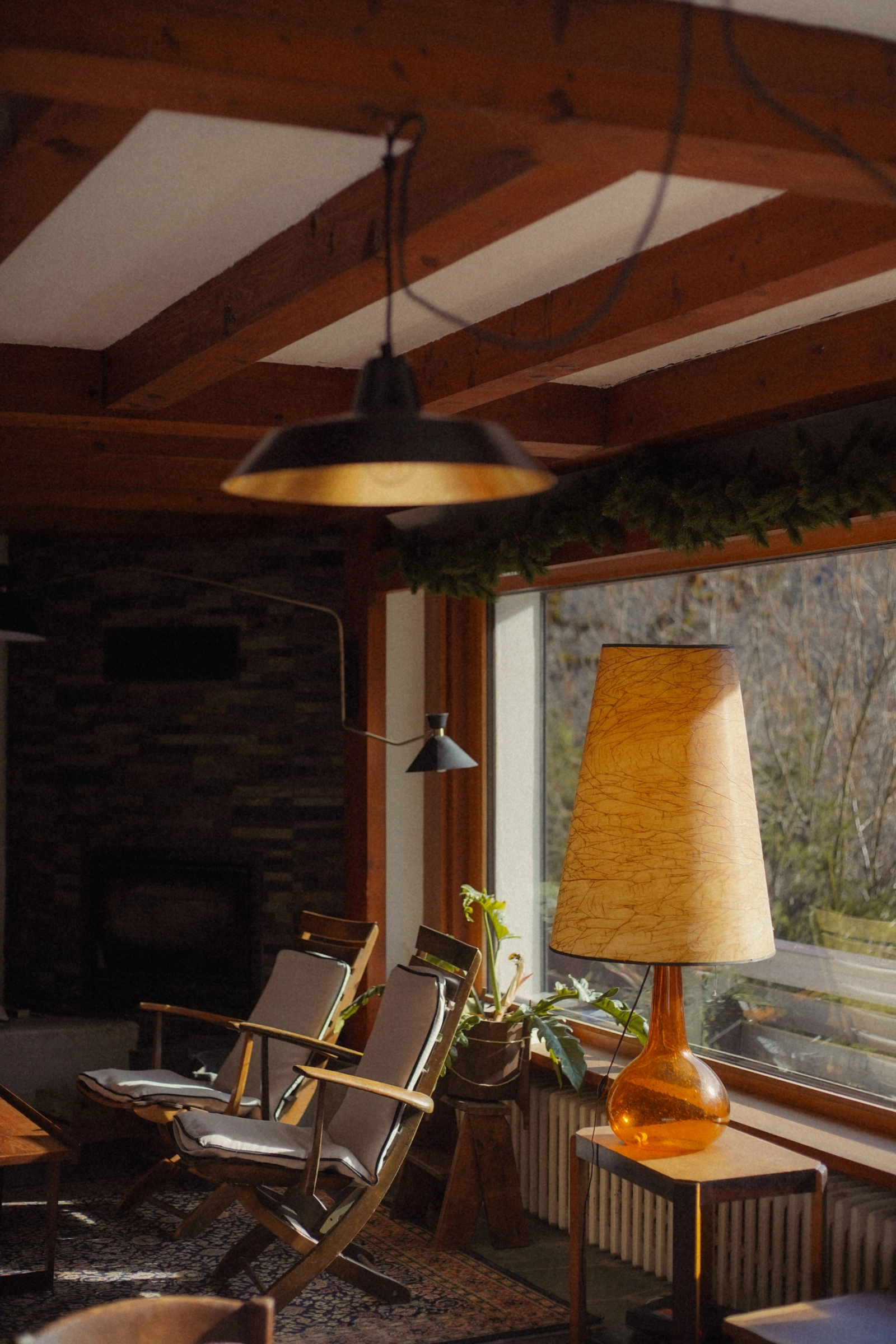 Space Architect-designed chalet from the 1960s facing the Mont Blanc Range - 3