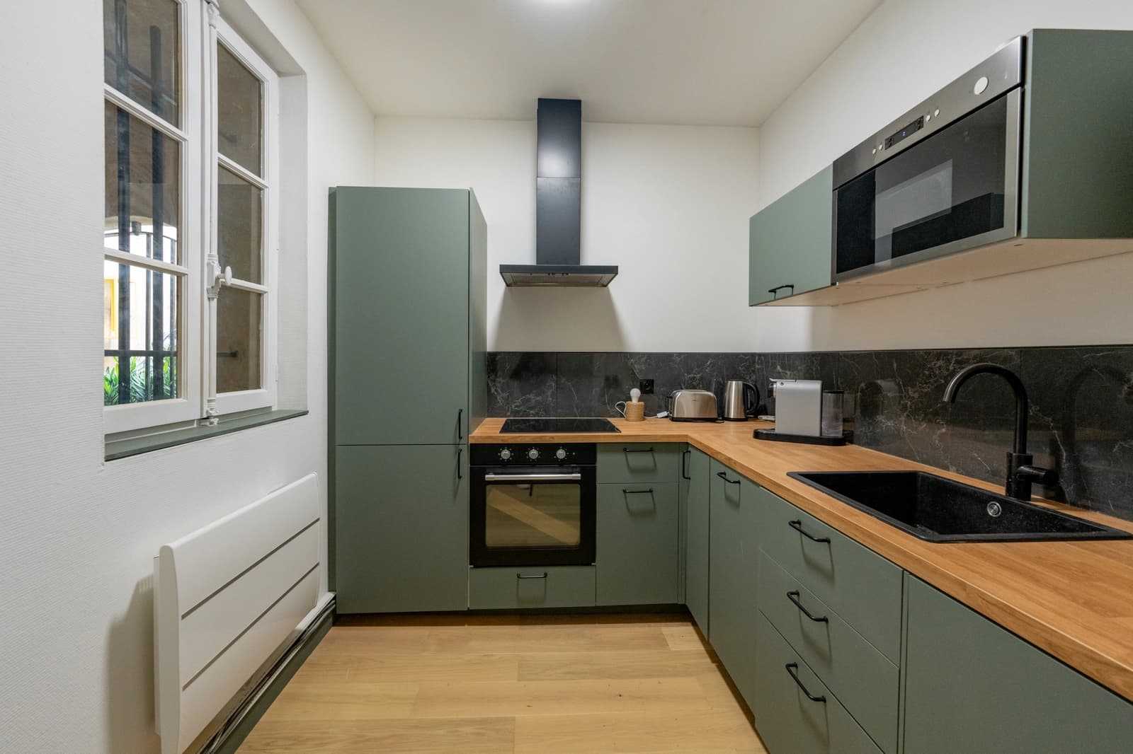 Space Haussmannian apartment - 2