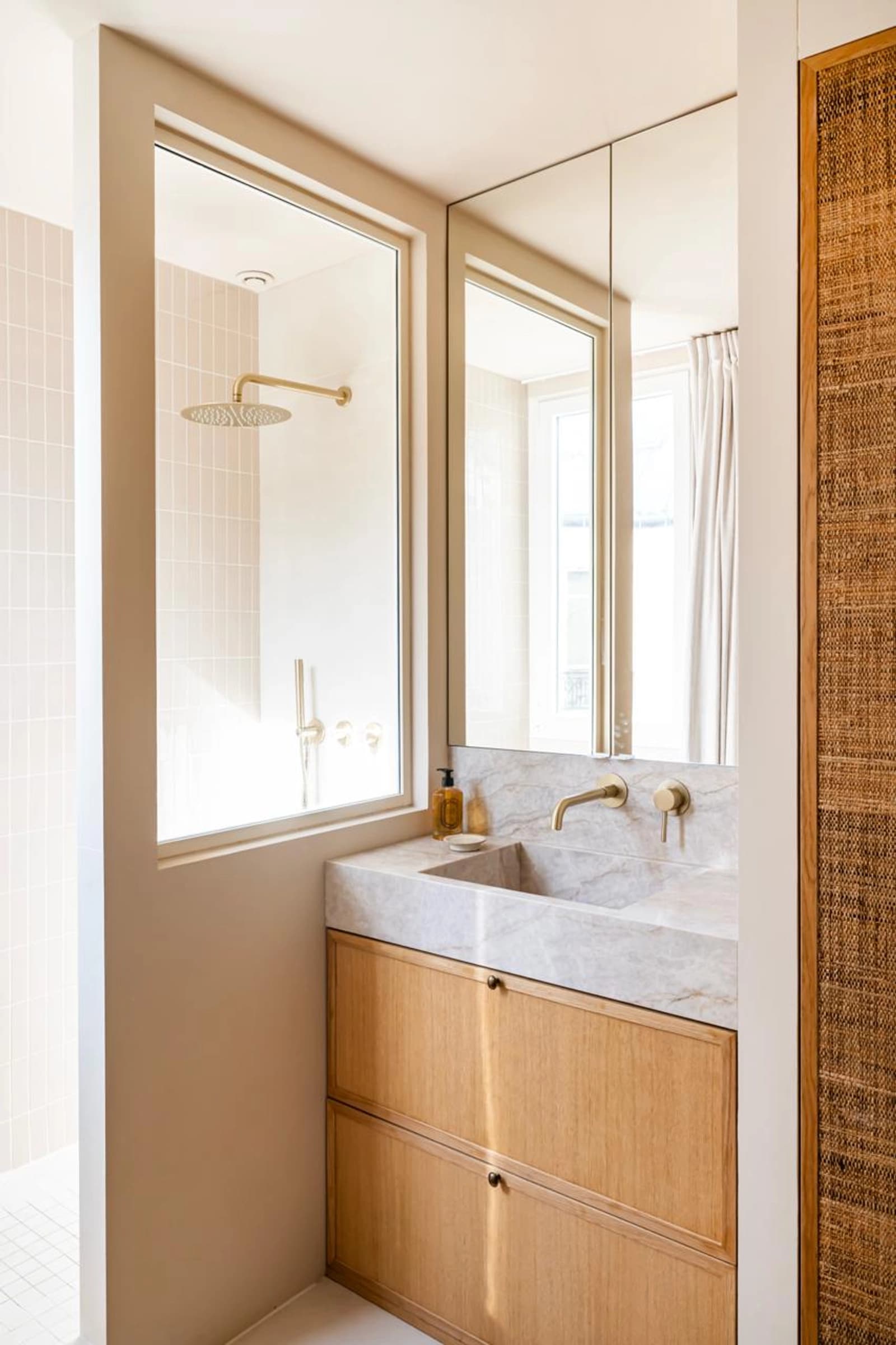 Space Sublime Haussmannian apartment with balcony - 4