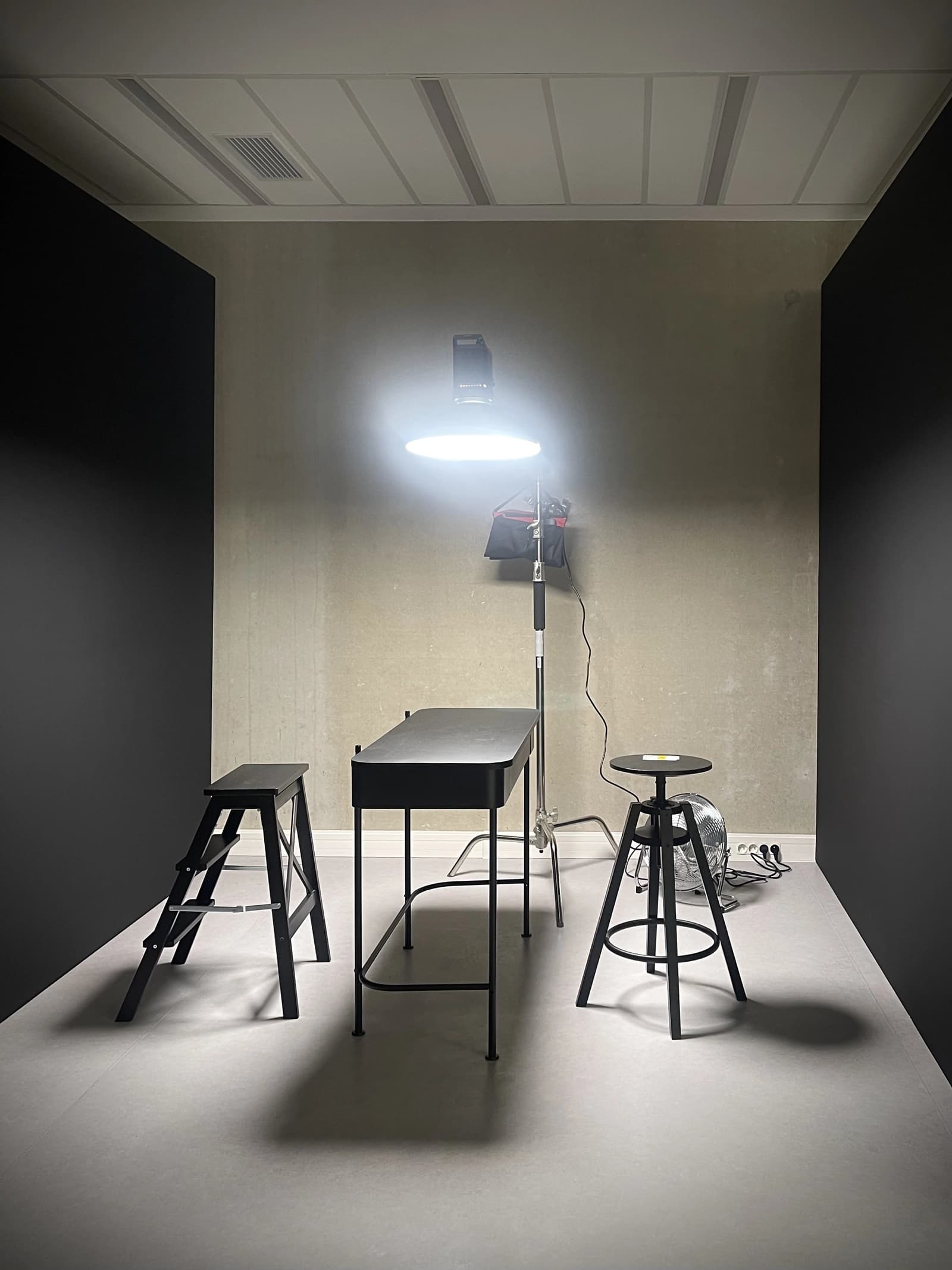 Space Cyclorama Photo Studio, View + Rooftop - 4