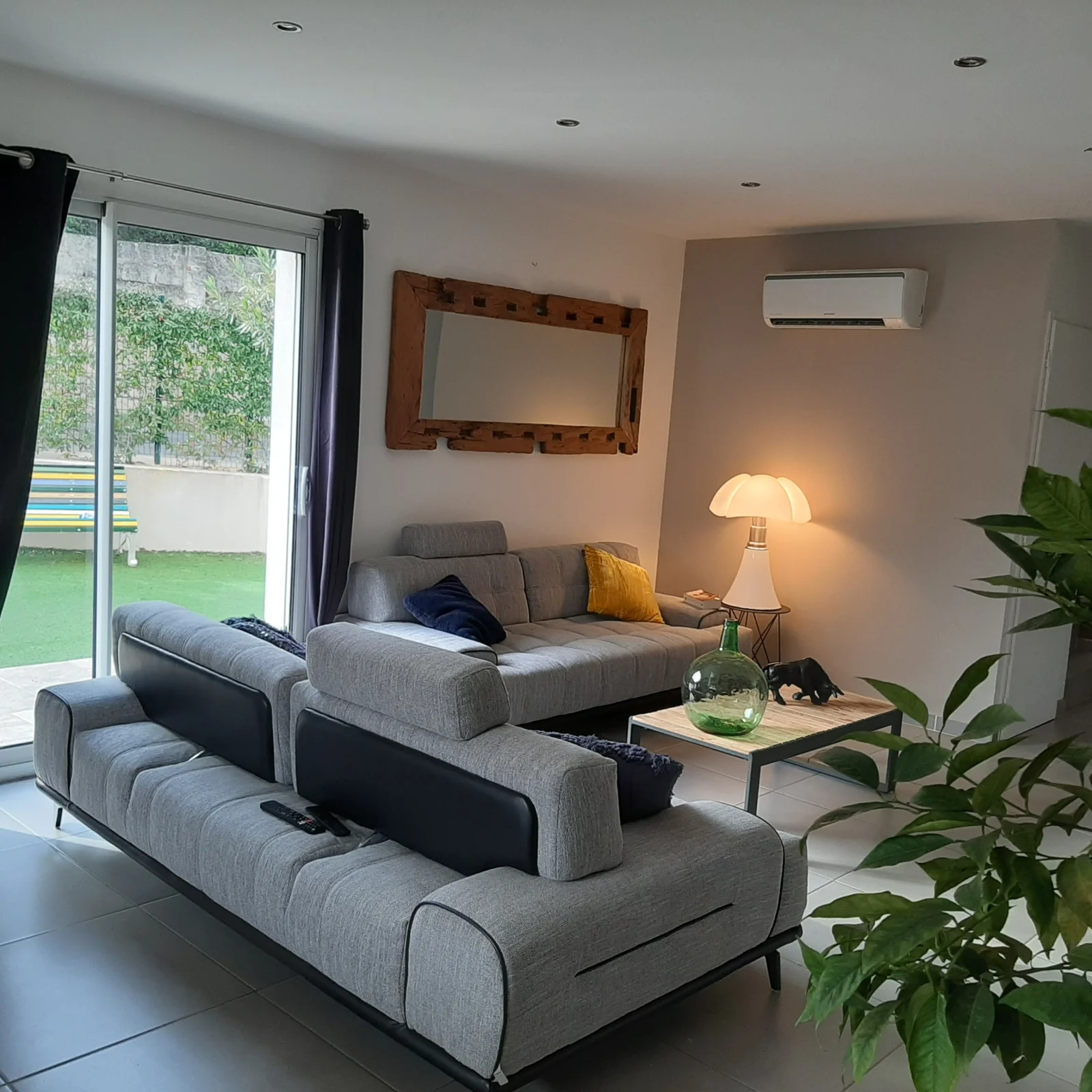 Living room in Quiet, cosy house - 1