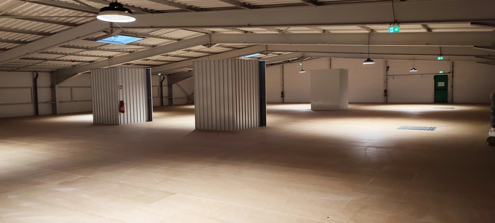 Espacio Nave de almacenamiento industrial de 2.000 m² - 3