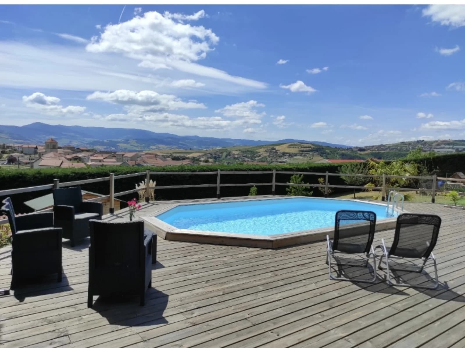 Serenity and fullness facing Pilat